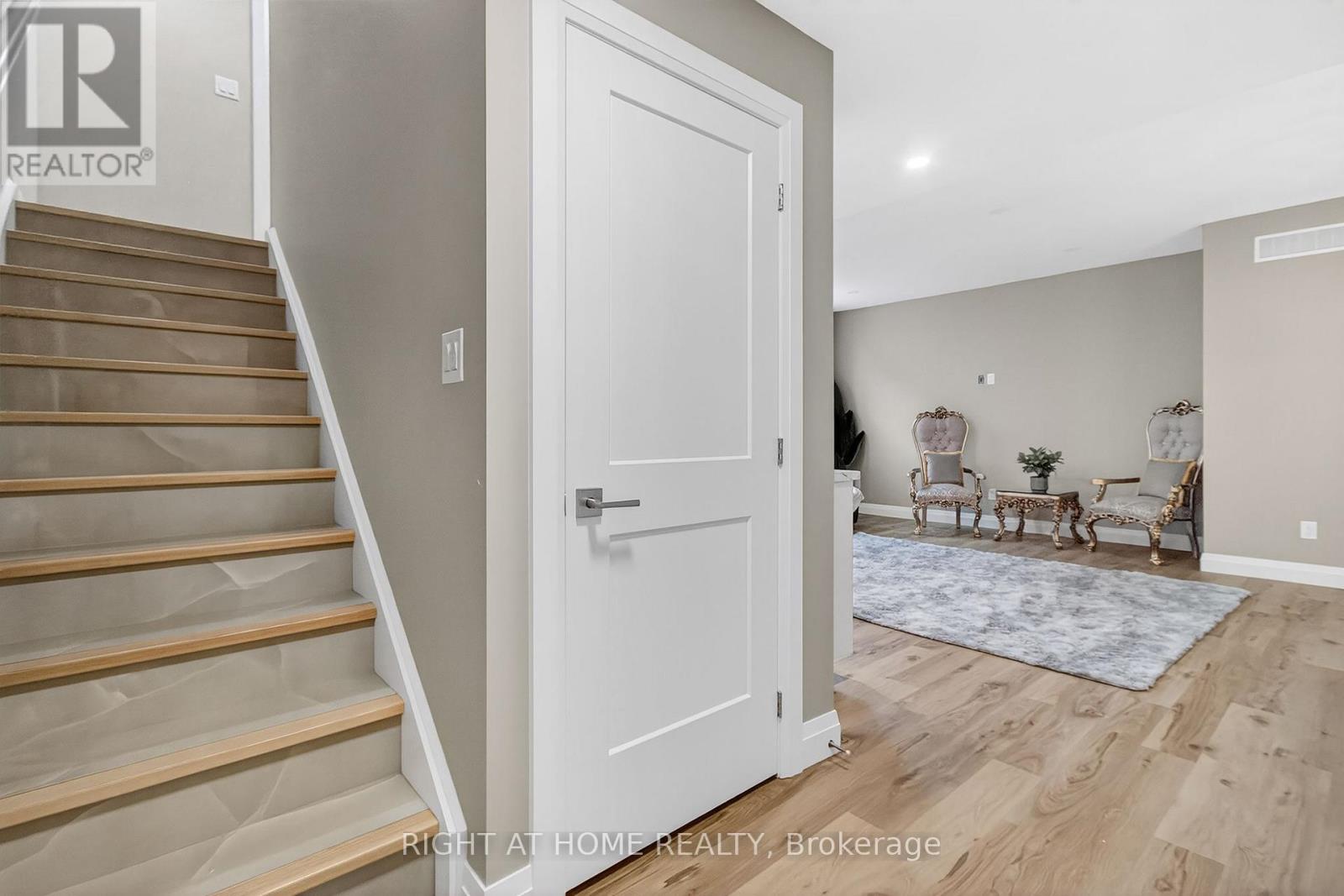 Single Family House for Sale in  MCLEOD STREET North Middlesex (Parkhill) 