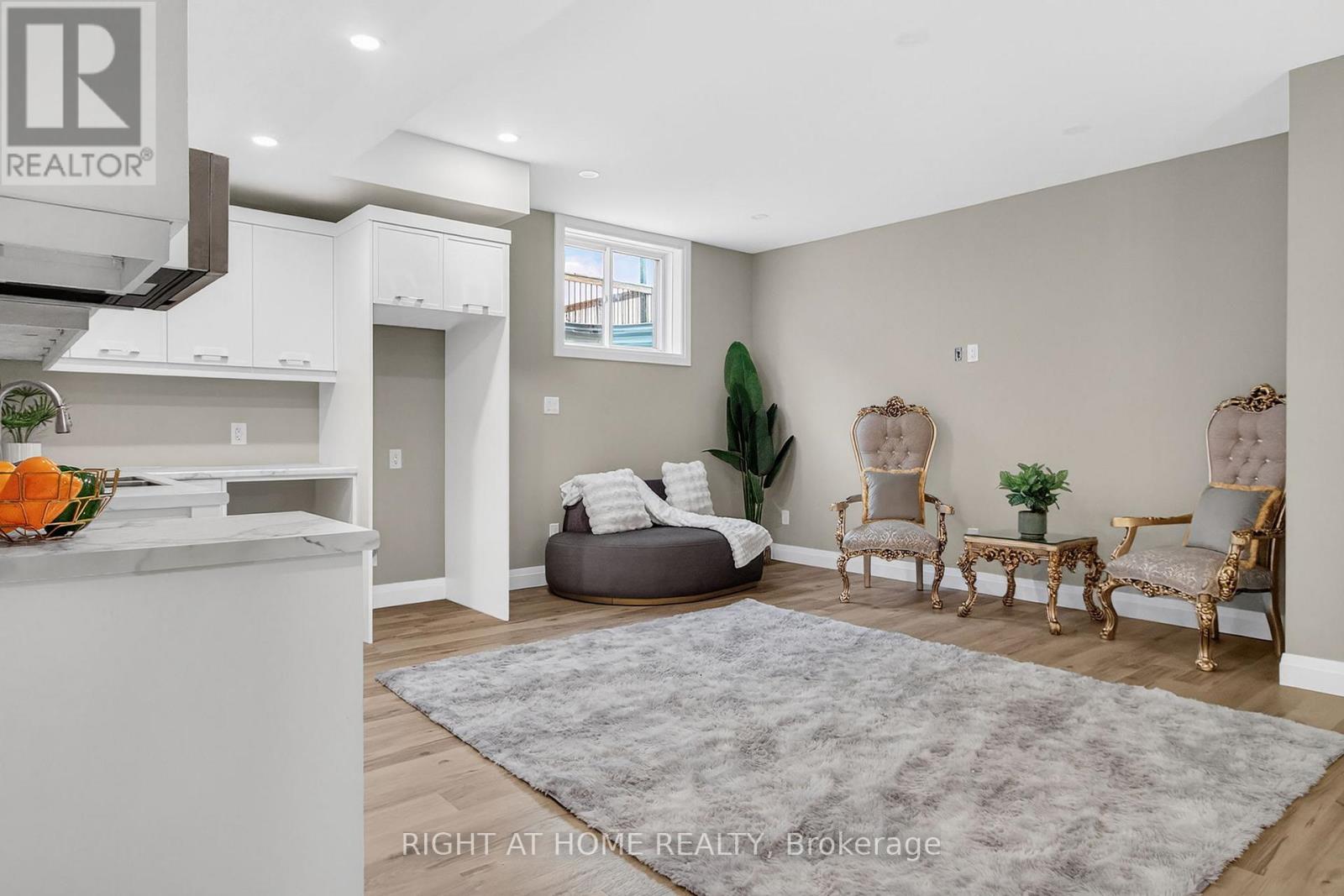 Single Family House for Sale in  MCLEOD STREET North Middlesex (Parkhill) 