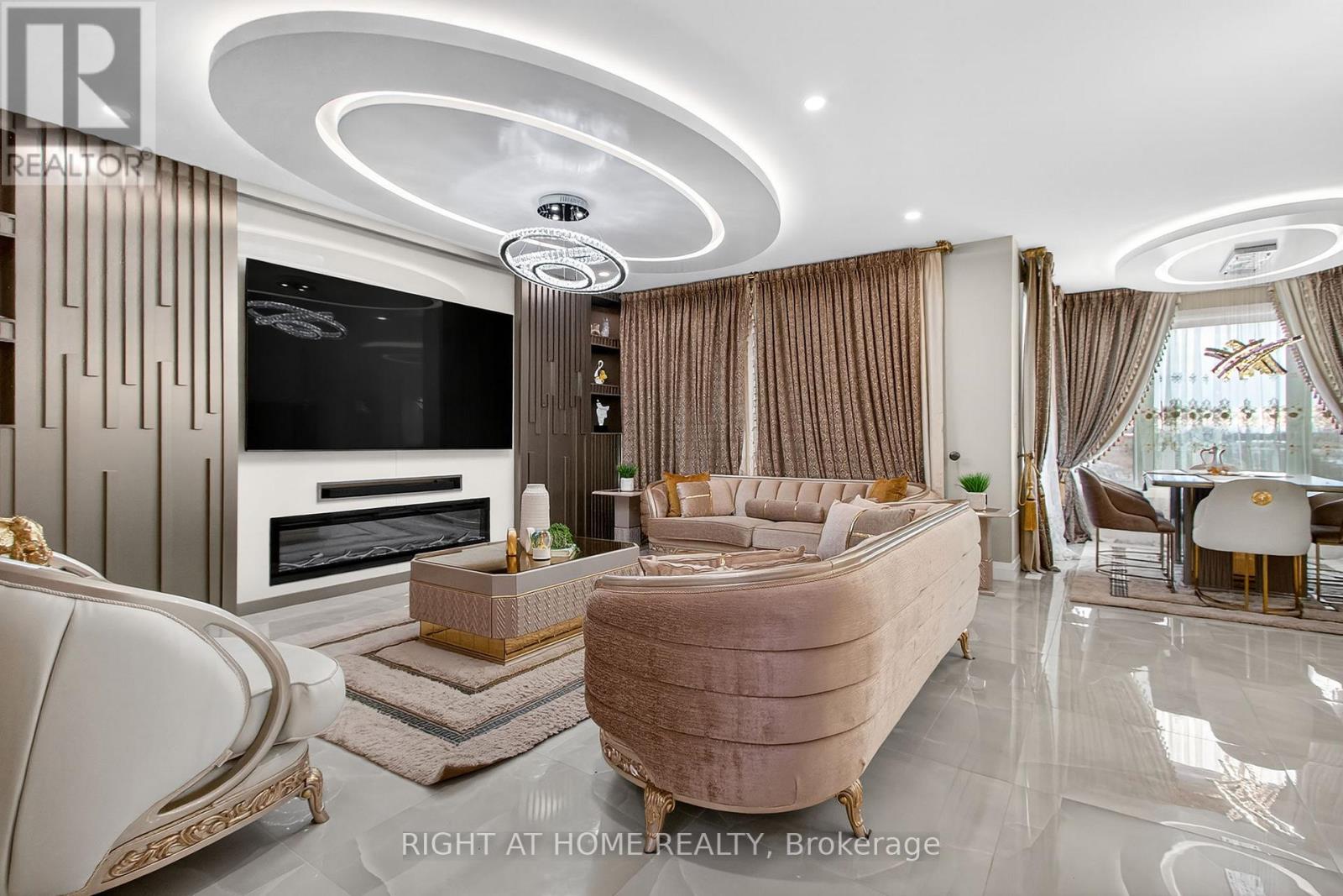 Single Family House for Sale in  MCLEOD STREET North Middlesex (Parkhill) 