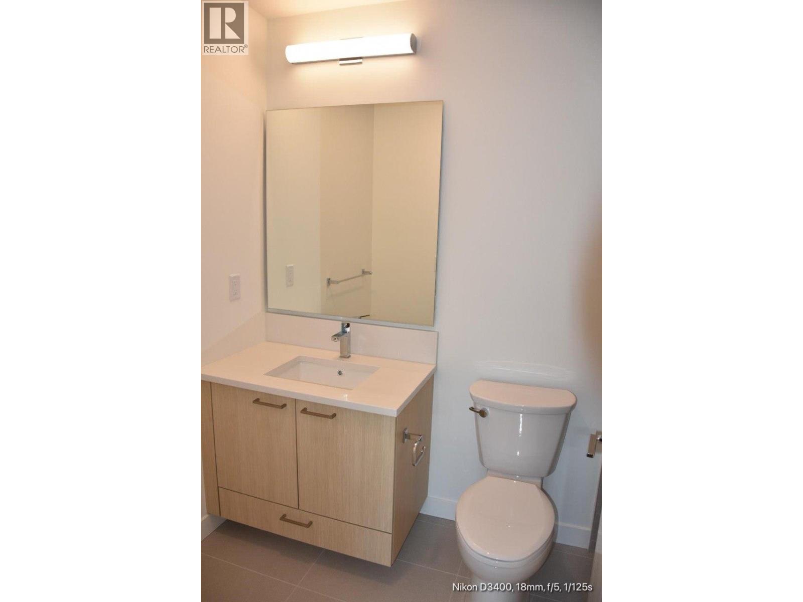 603 723 GROVER AVENUE, Coquitlam