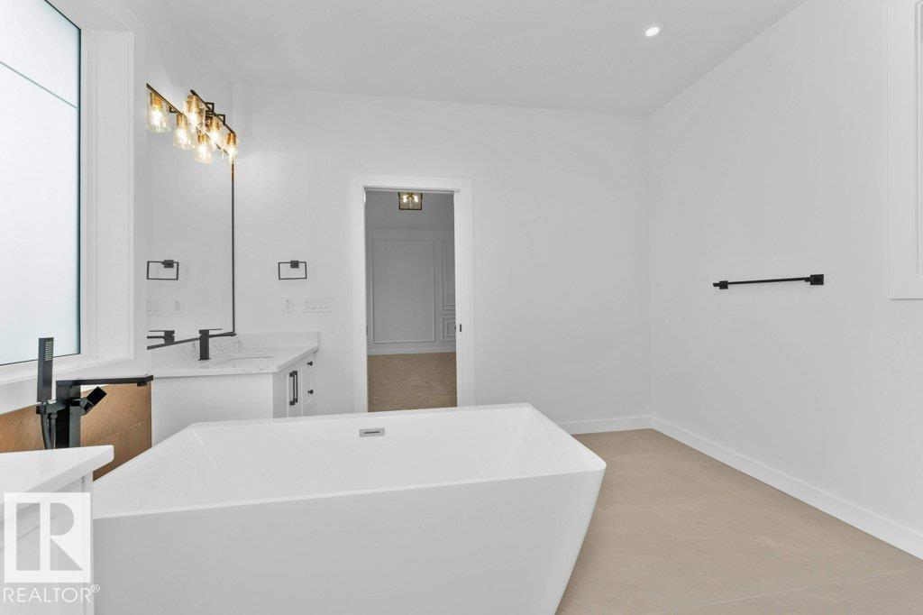 53 LILAC BA, Spruce Grove