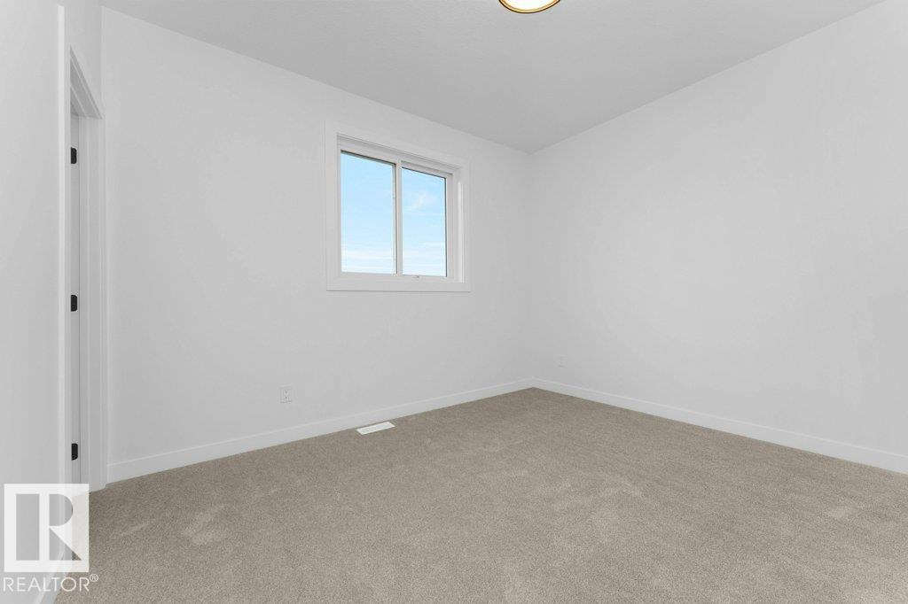 53 LILAC BA, Spruce Grove