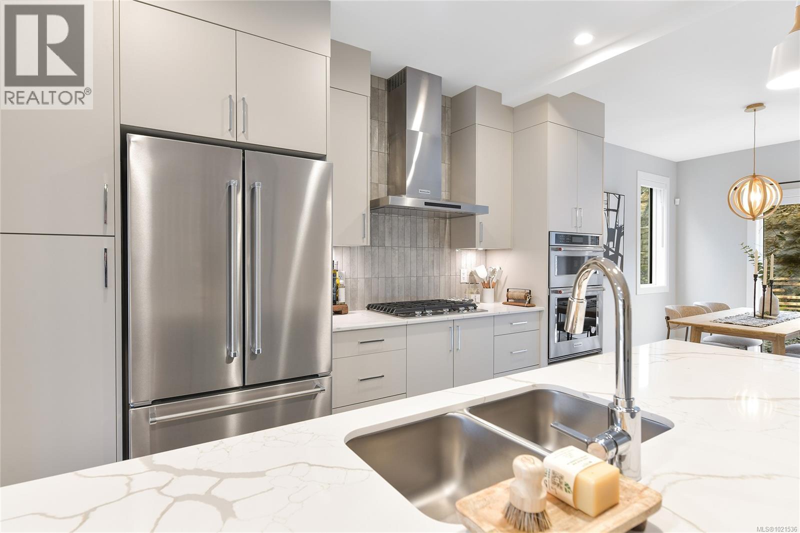 114 2950 Constellation Ave, Langford