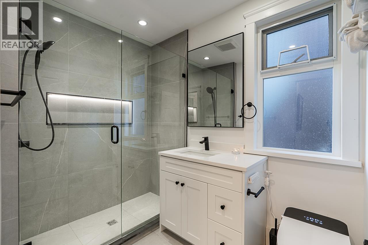 3343 W 3RD AVENUE, Vancouver