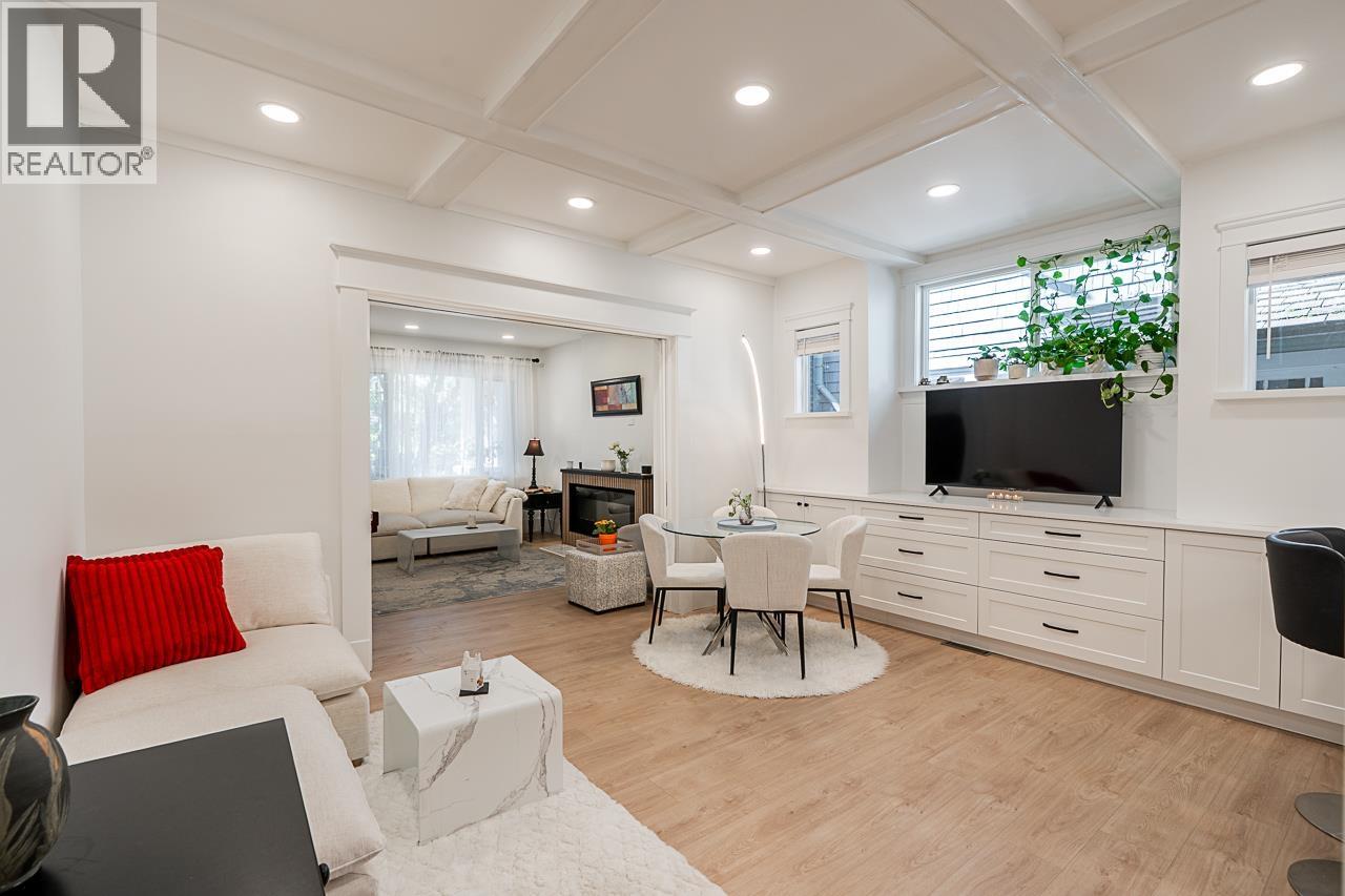 3343 W 3RD AVENUE, Vancouver