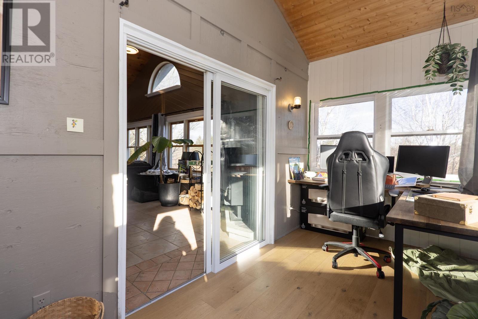 Property 39 of 50 of 34 Thompson Road