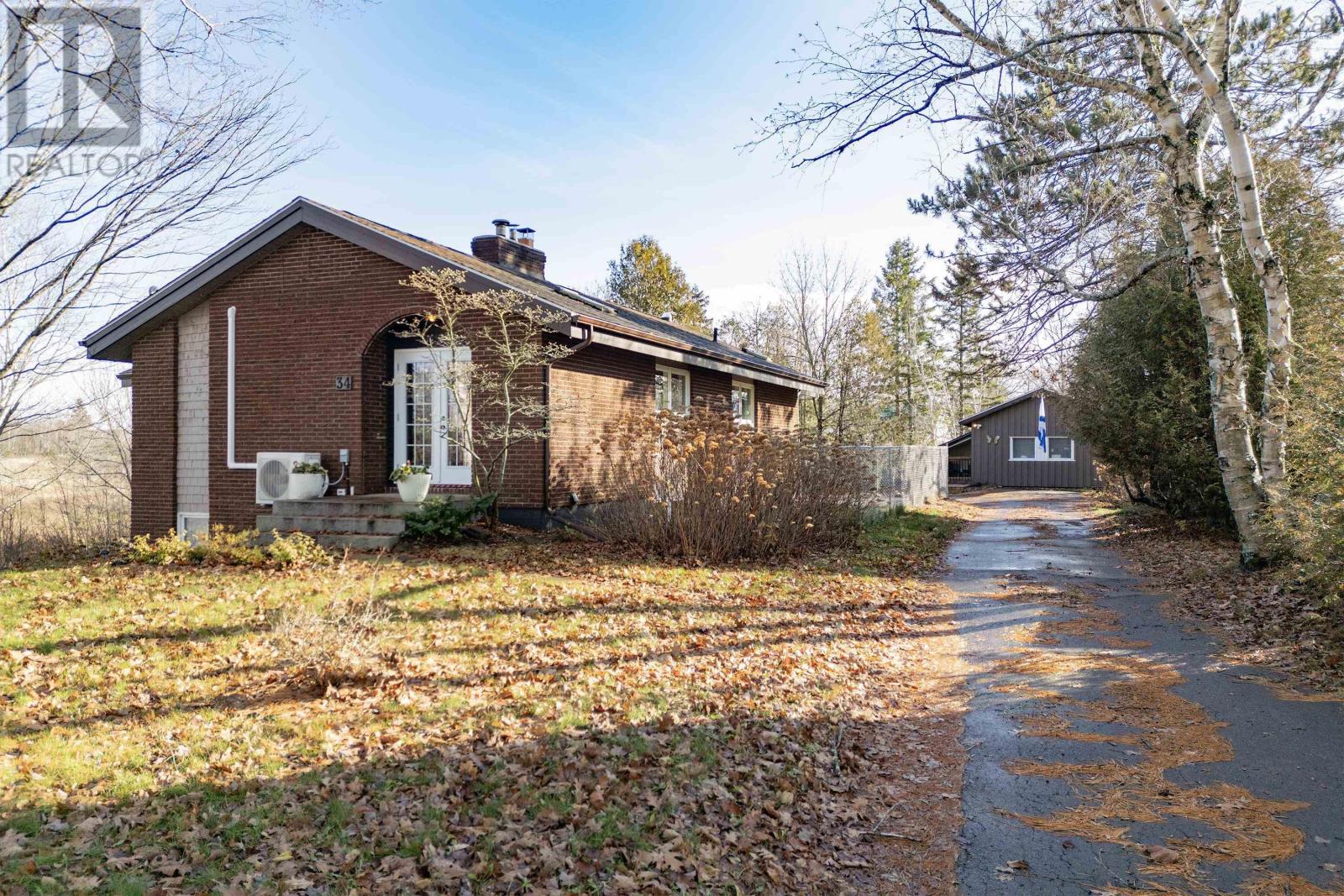 Property 22 of 50 of 34 Thompson Road