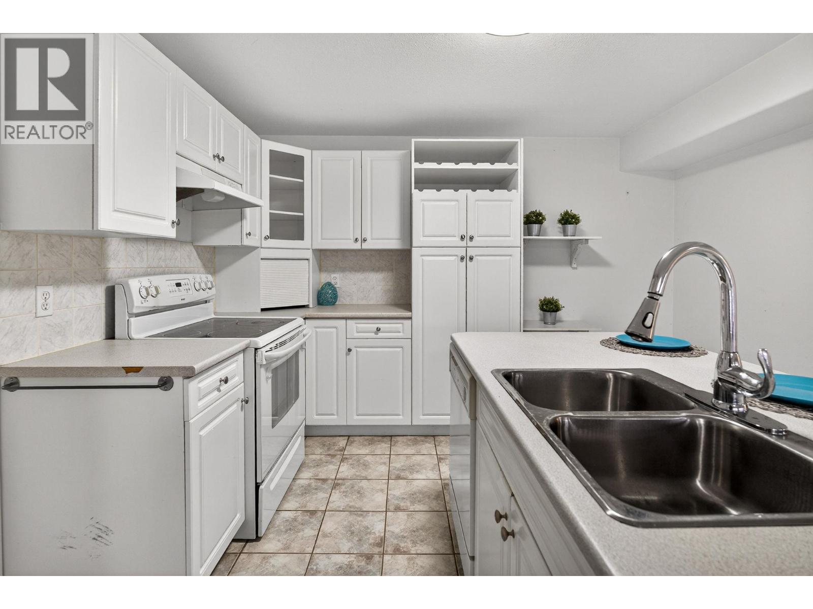  1760 Camp Road, Lake Country