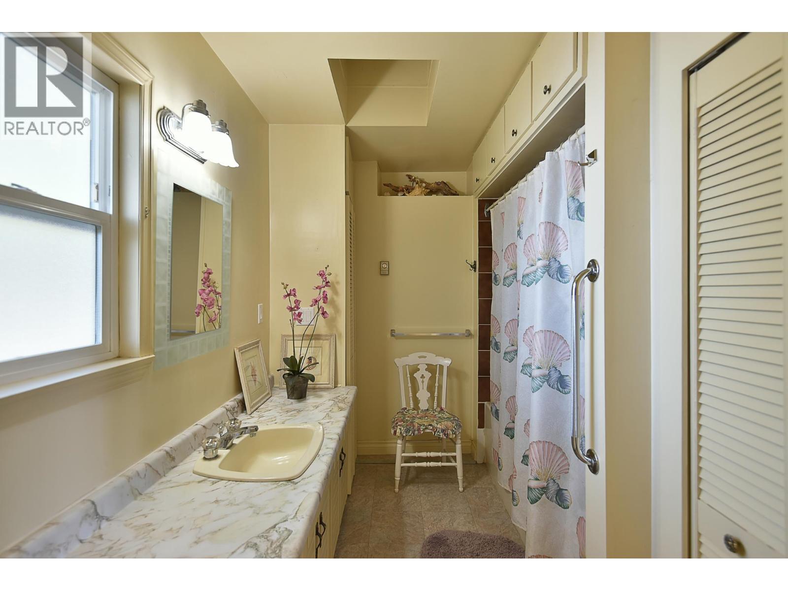 4776 FRANCIS PENINSULA ROAD, Pender Harbour