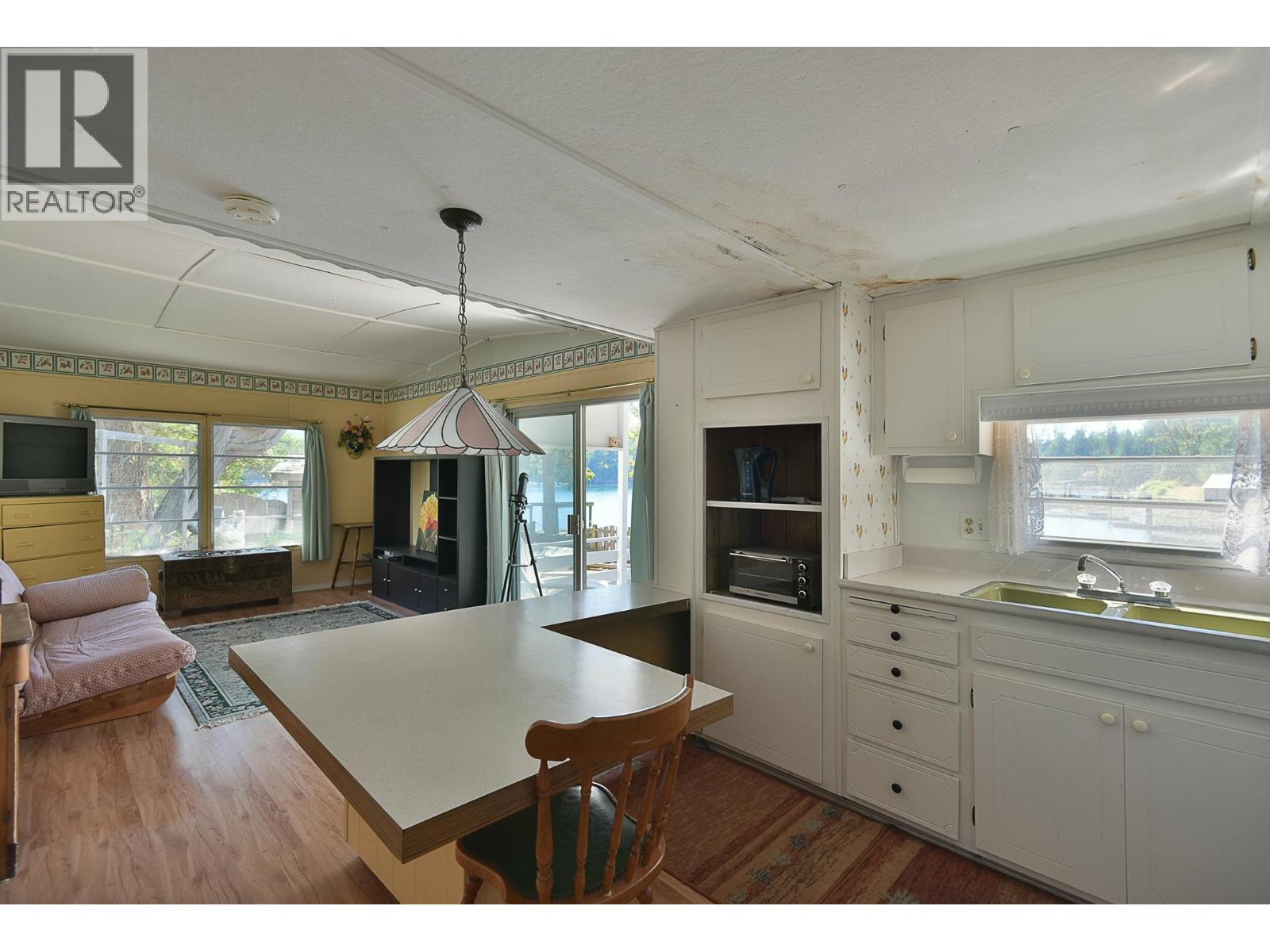 4776 FRANCIS PENINSULA ROAD, Pender Harbour