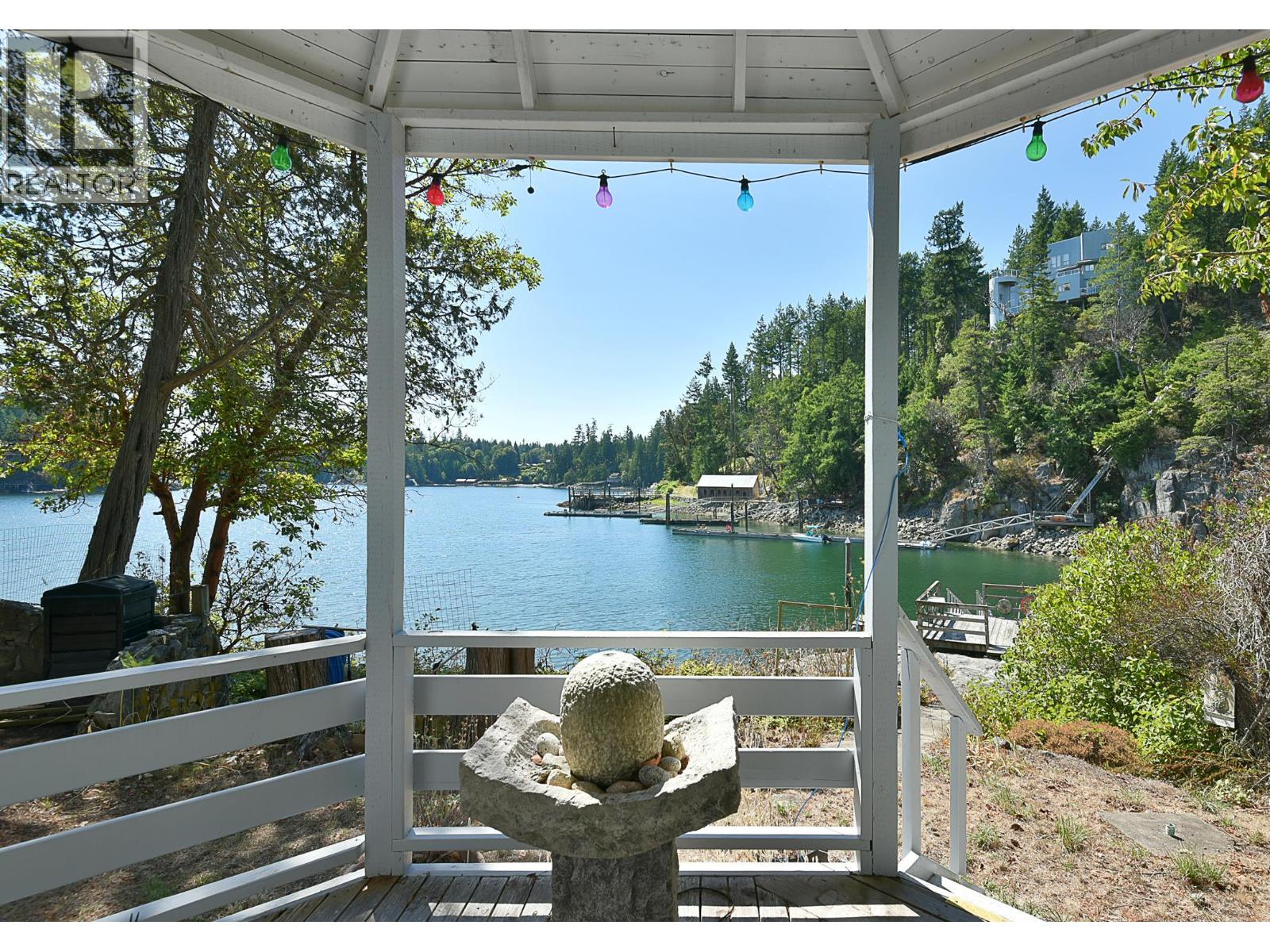 4776 FRANCIS PENINSULA ROAD, Pender Harbour