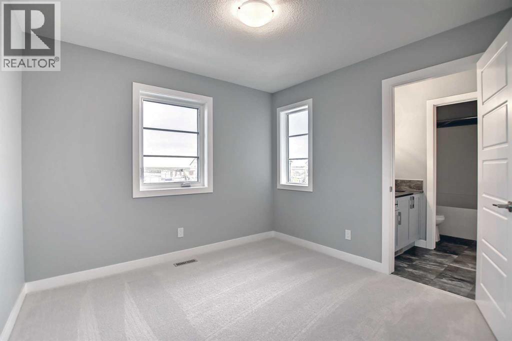 47 Agate Road, Cochrane