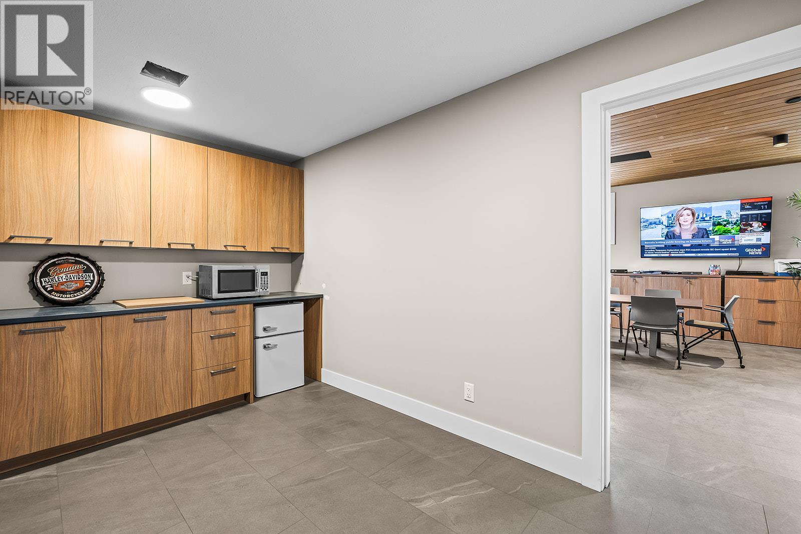  Industrial Road, West Kelowna