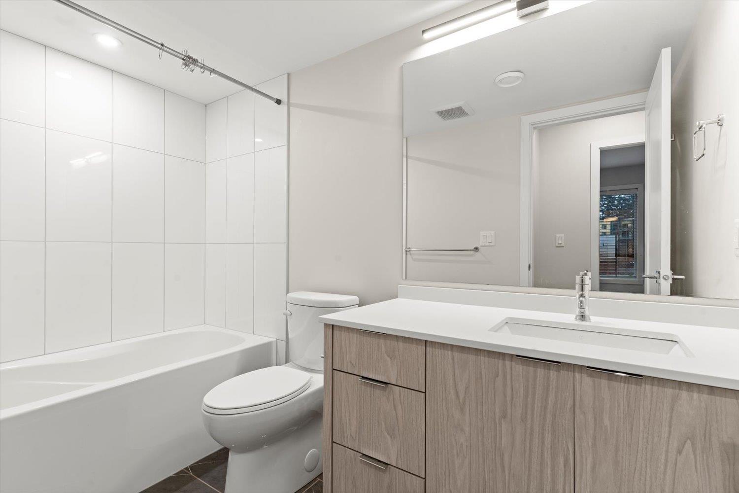 14 45500 CAMPUS DRIVE, Garrison Crossing, Chilliwack