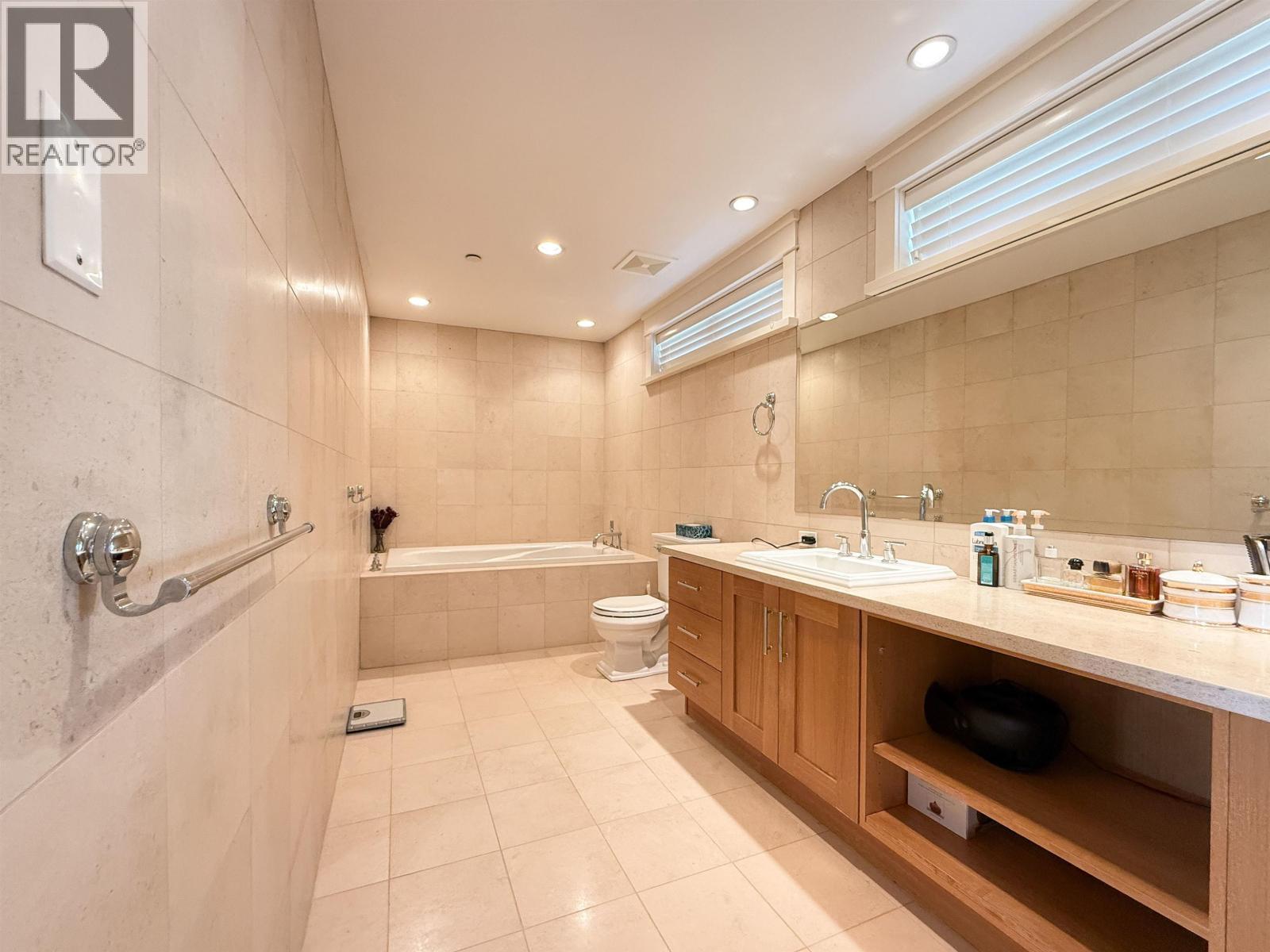 2276 BOULDER COURT, West Vancouver