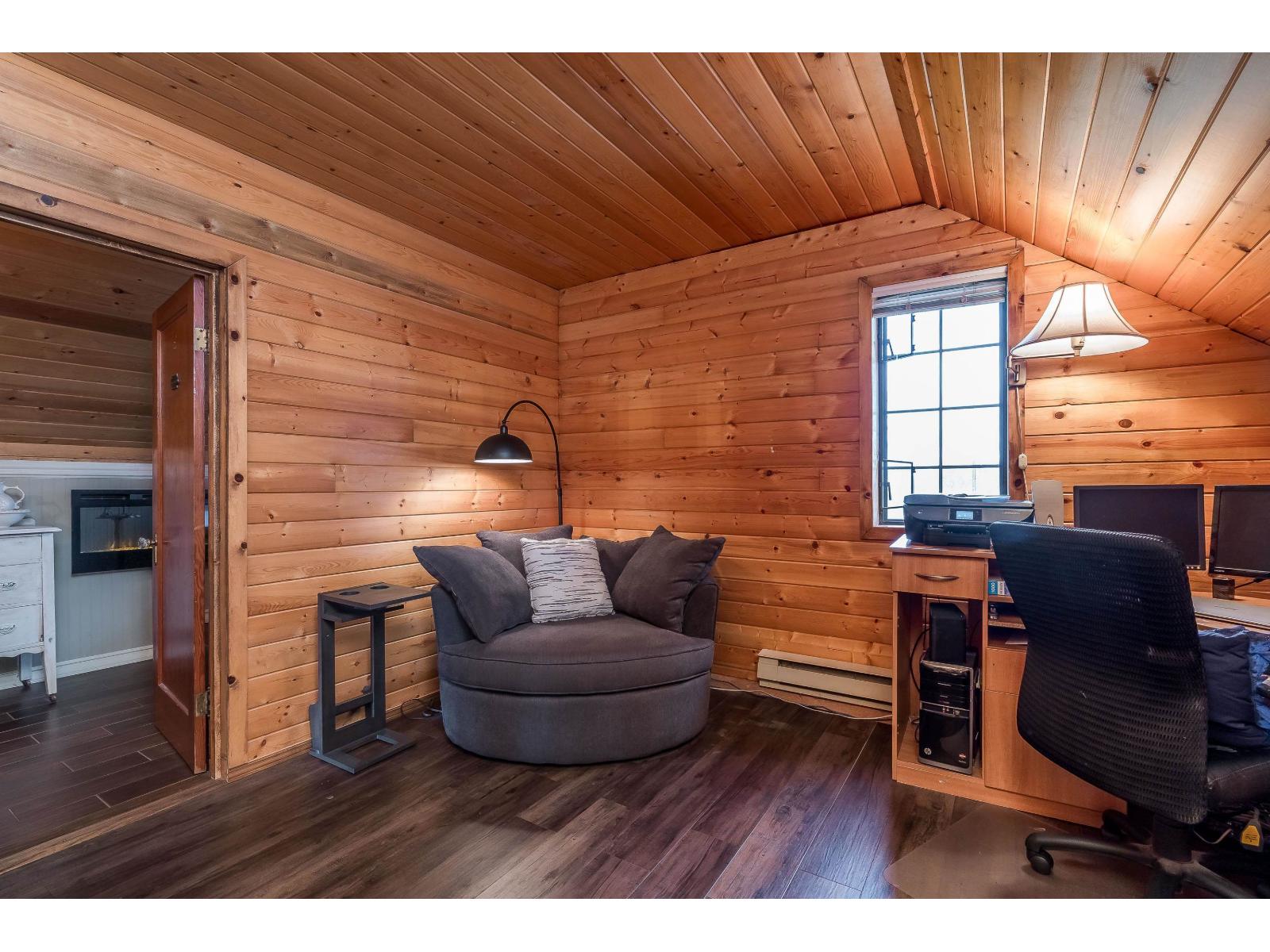 188 240 STREET, Langley