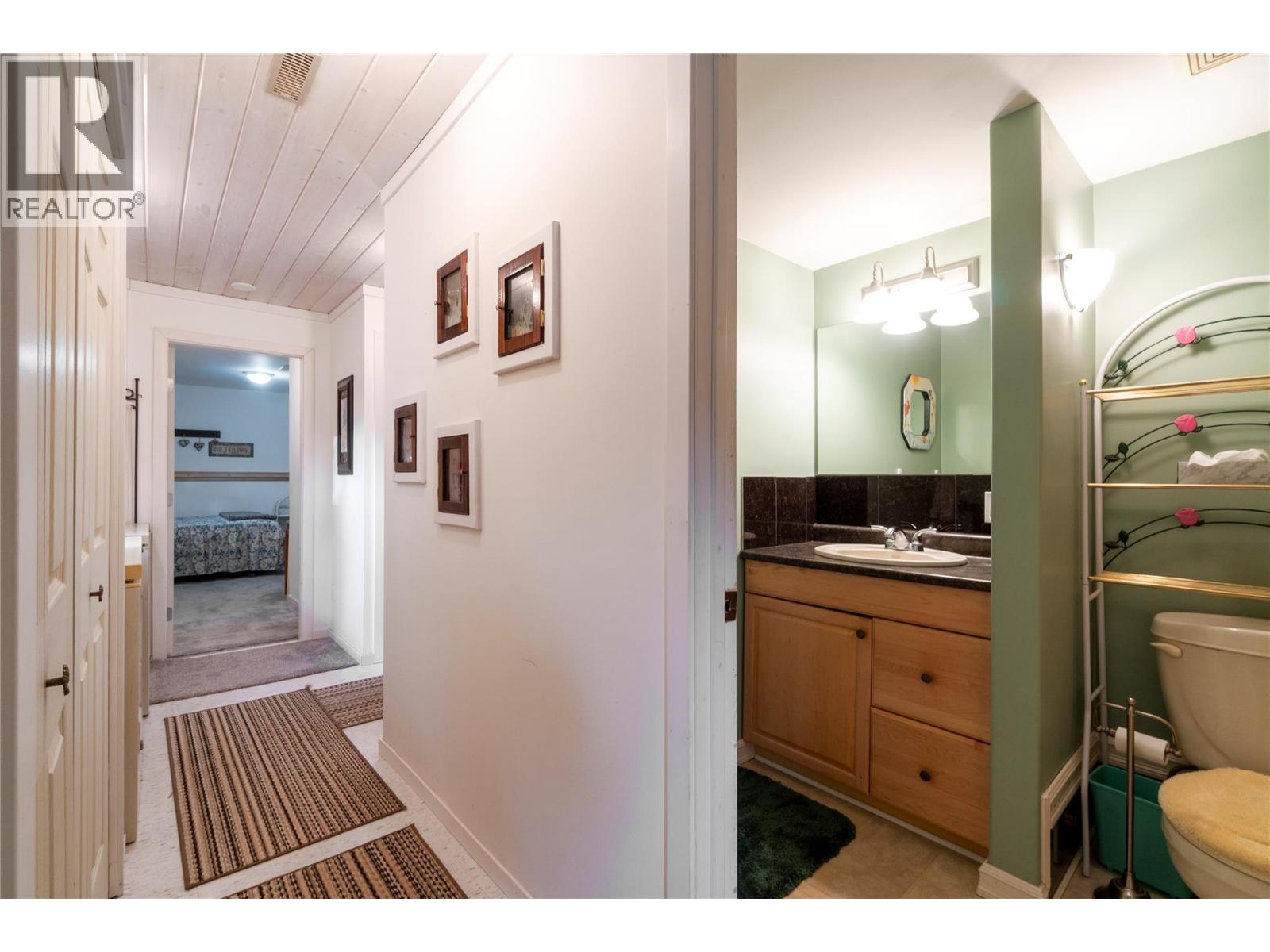  4690 44 Avenue Northwest, Salmon Arm