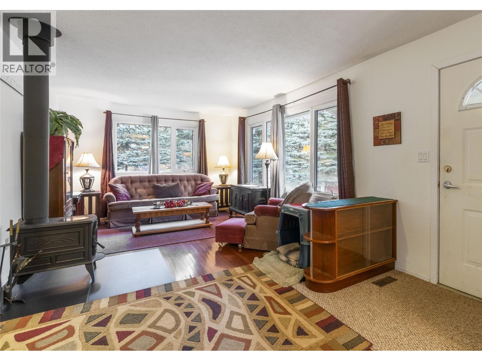  4690 44 Avenue Northwest, Salmon Arm