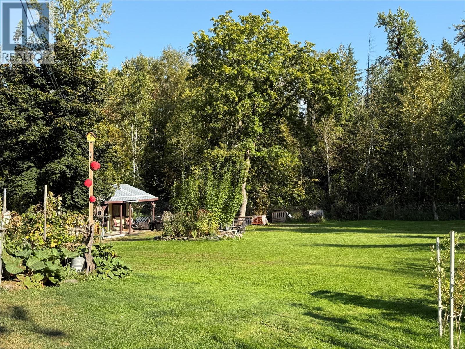  4690 44 Avenue Northwest, Salmon Arm