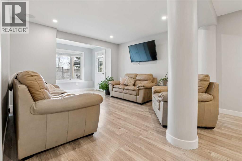 Single Family House for Sale in  Bridlecreek Green SW Bridlewood Calgary 