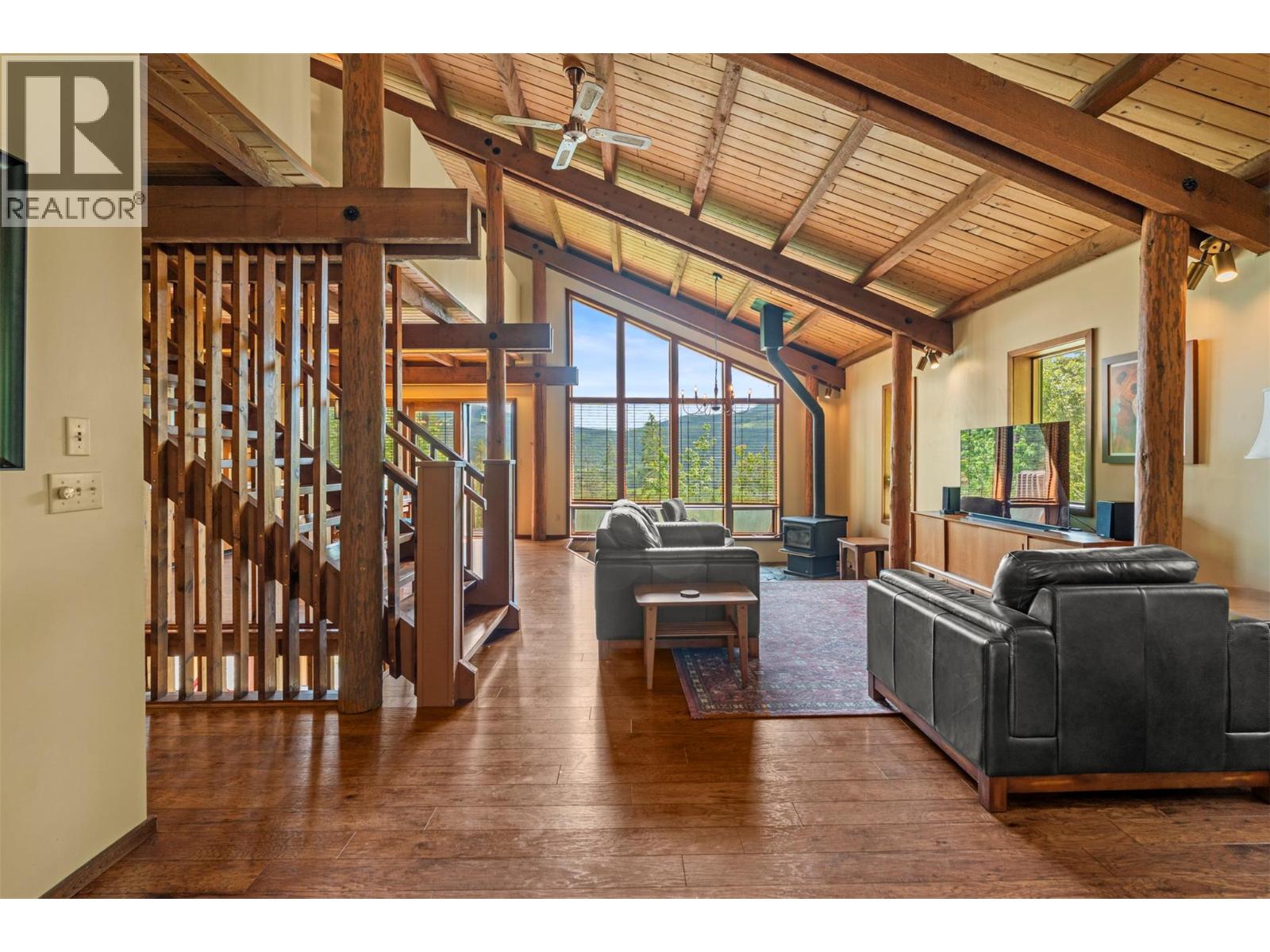  1099 Enderby Mabel Lake Road, Enderby