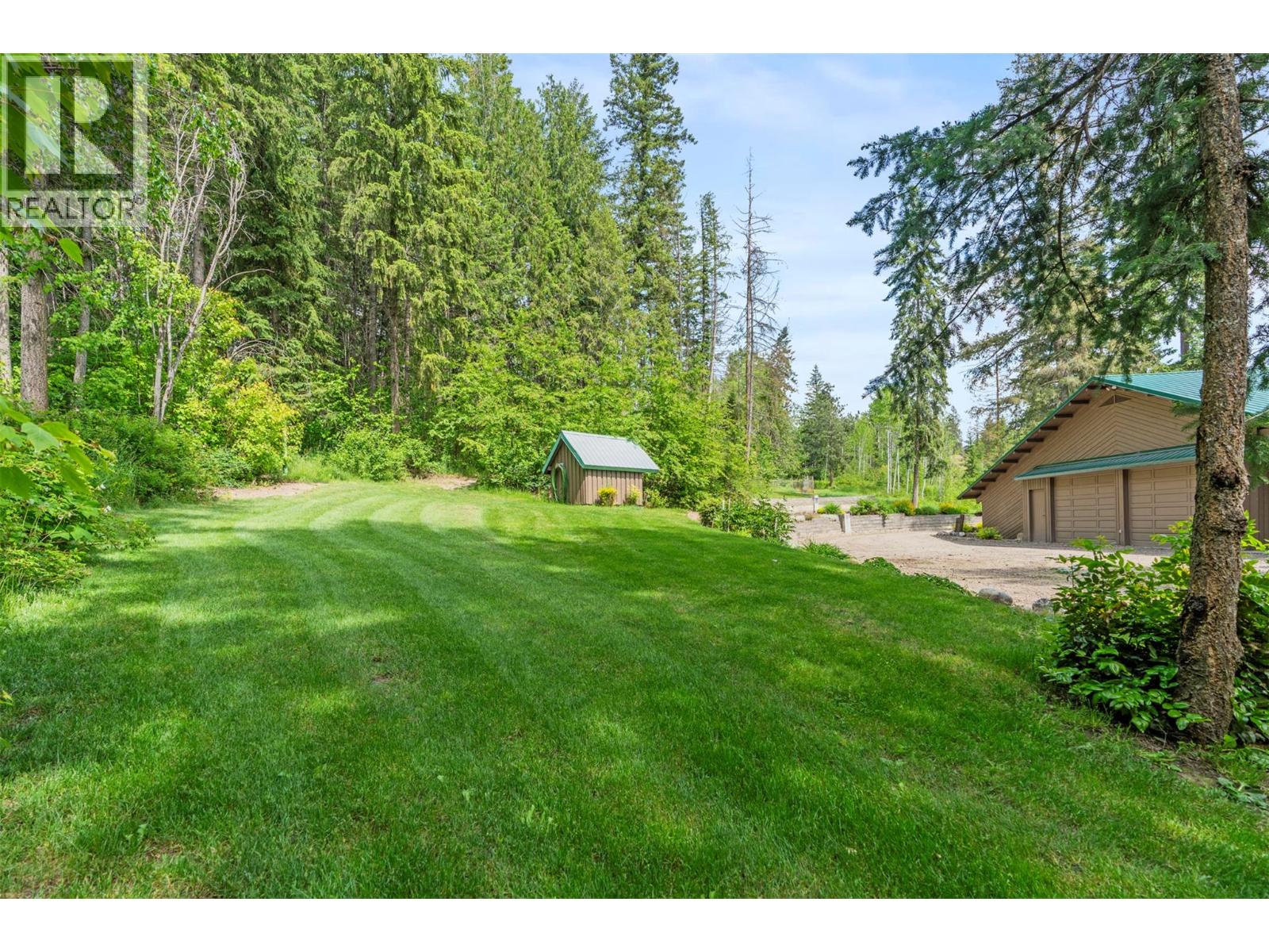  1099 Enderby Mabel Lake Road, Enderby