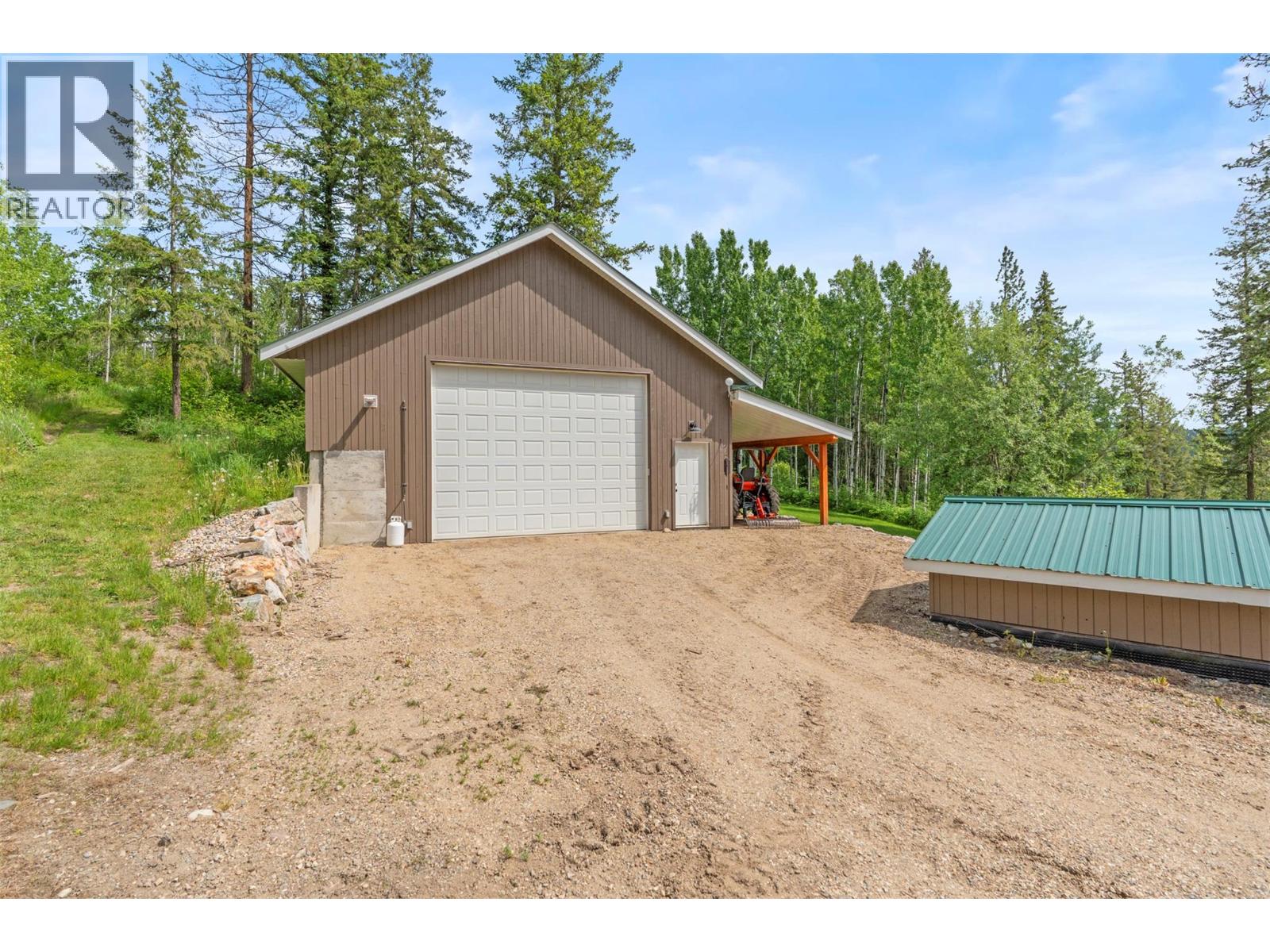  1099 Enderby Mabel Lake Road, Enderby