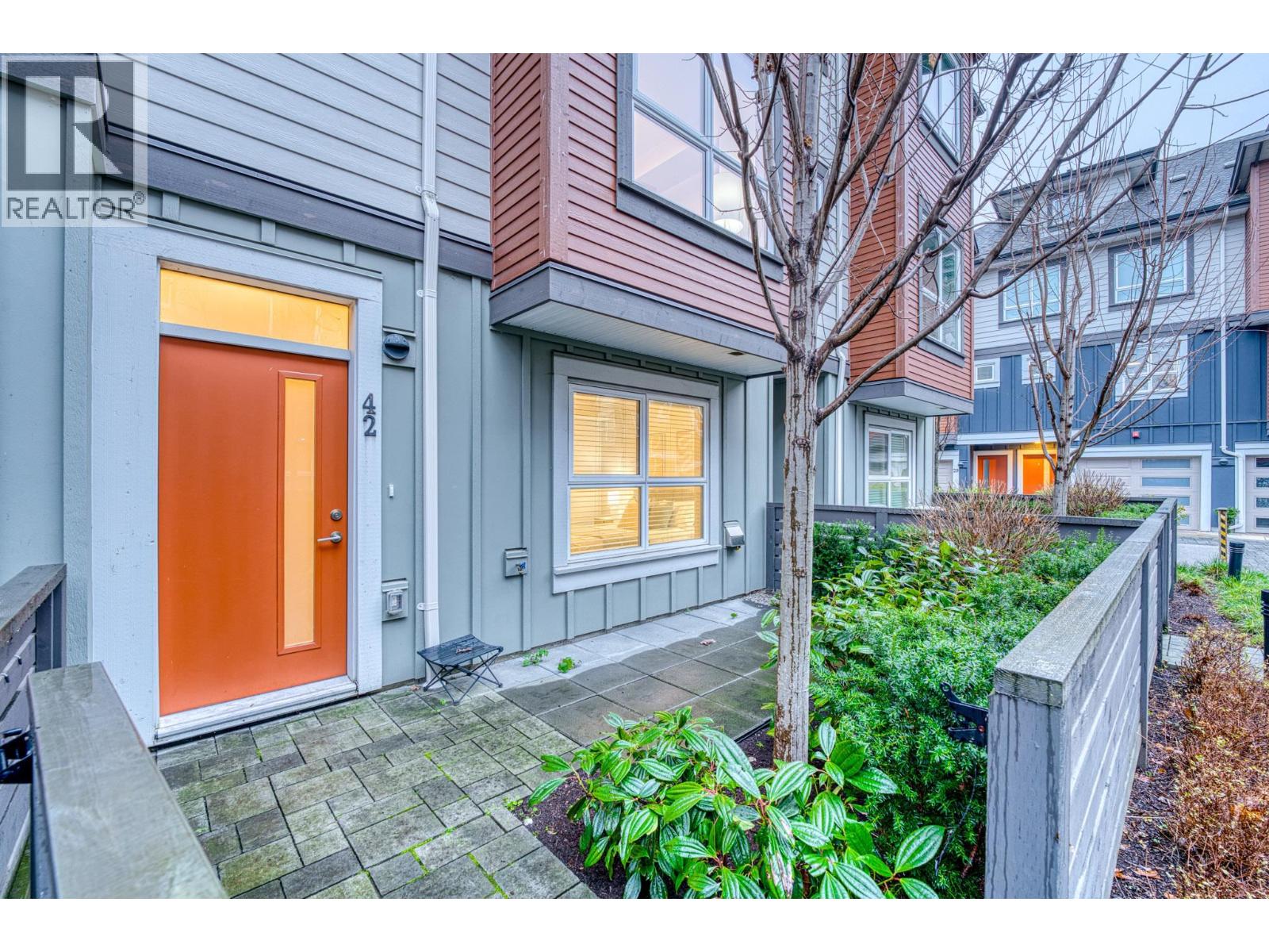 #42-10311 RIVER Drive, Richmond