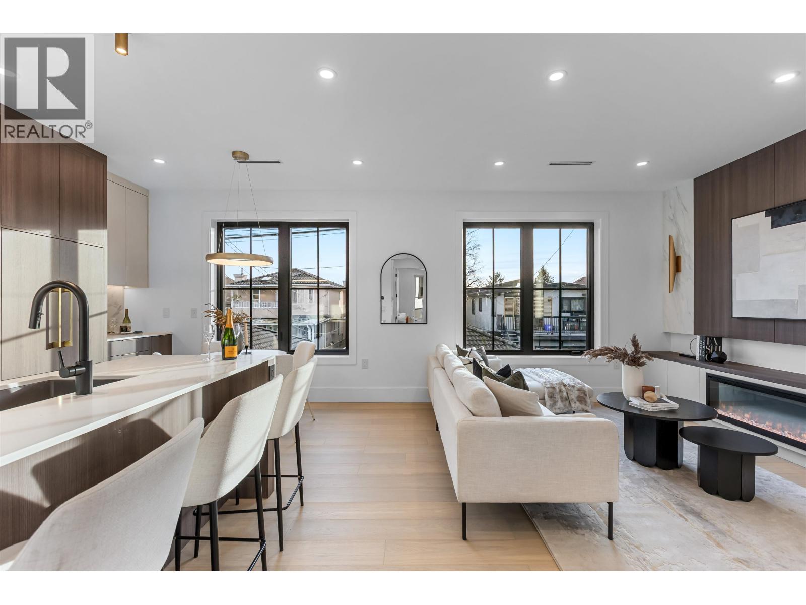 544 E 46TH AVENUE, Vancouver