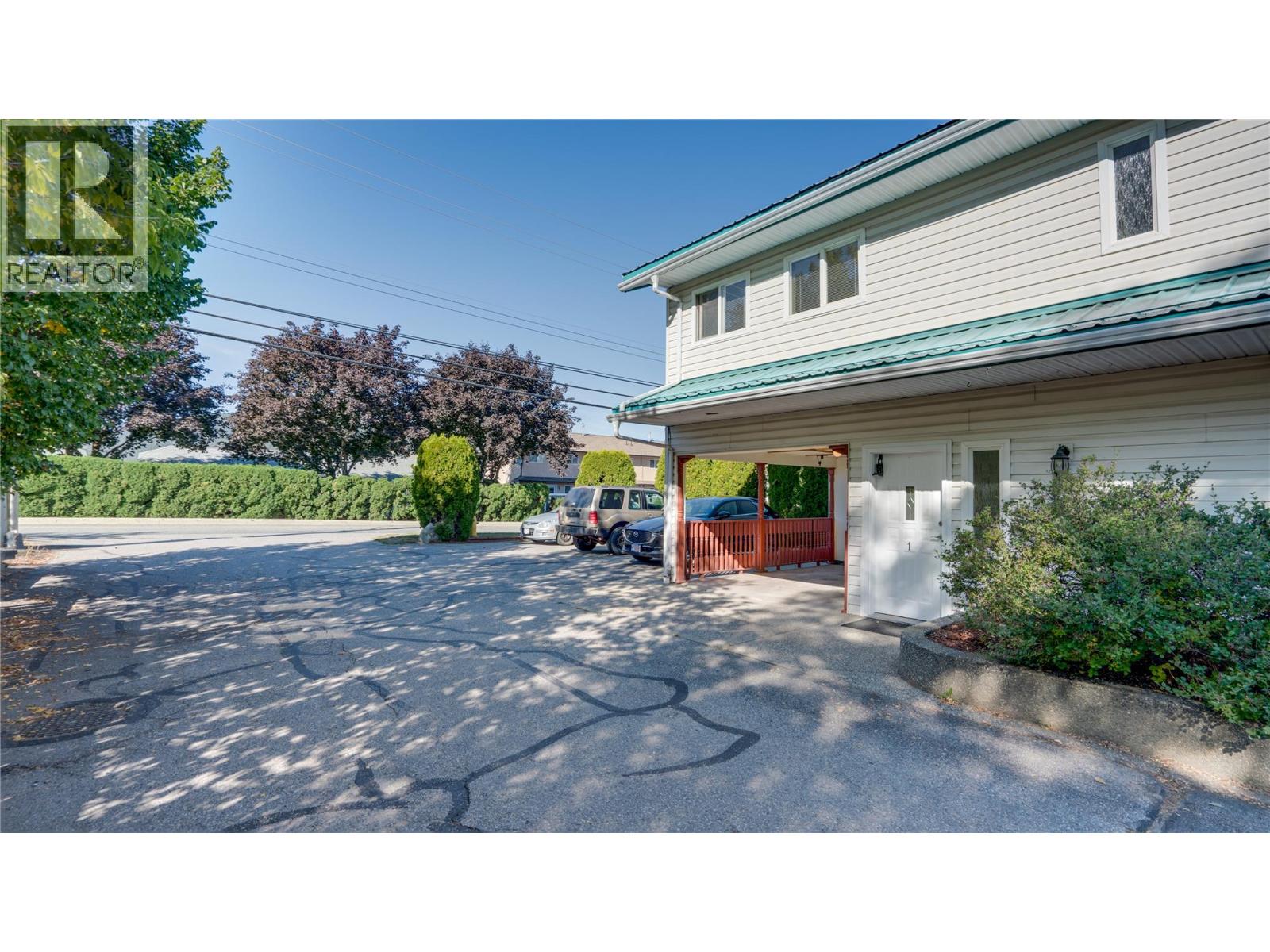 2620 Pleasant Valley Road Unit# 1, Armstrong