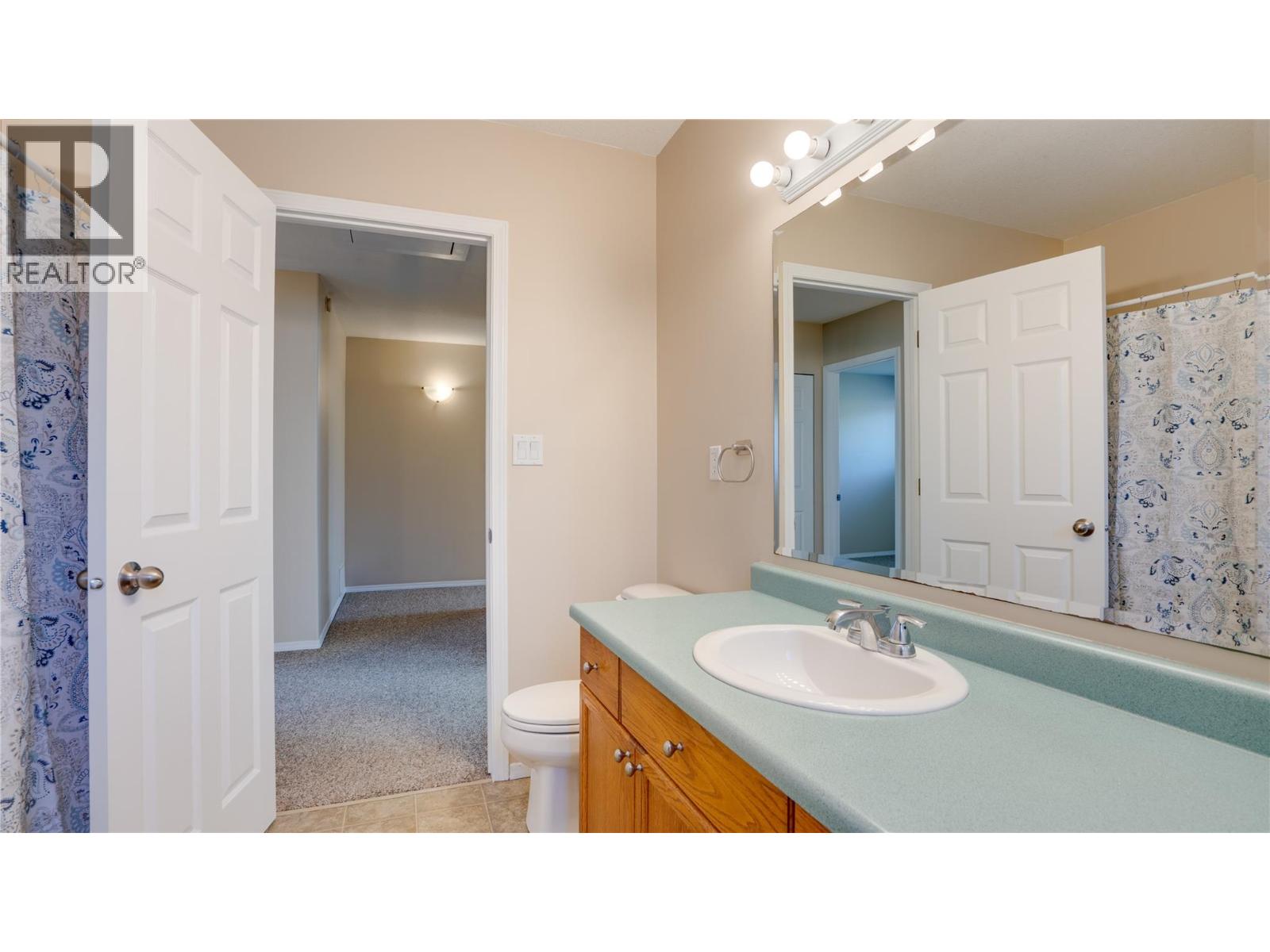 2620 Pleasant Valley Road Unit# 1, Armstrong