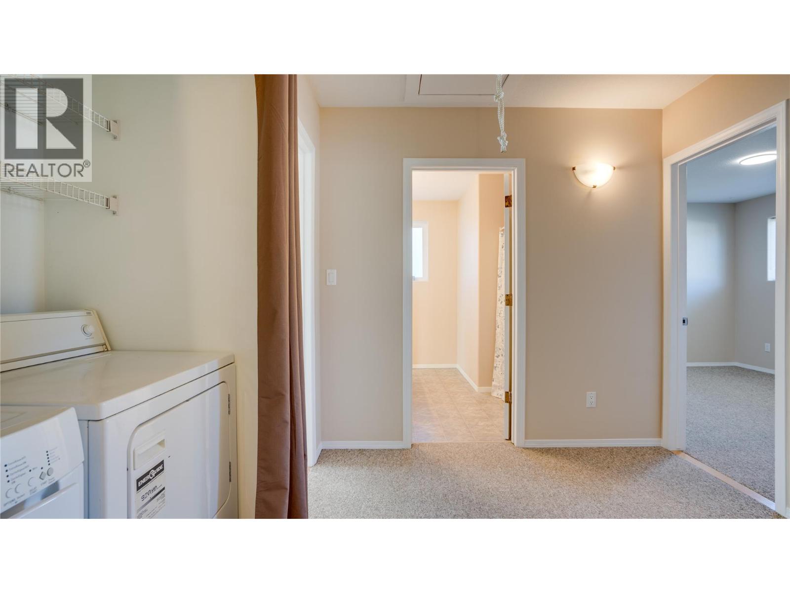 2620 Pleasant Valley Road Unit# 1, Armstrong