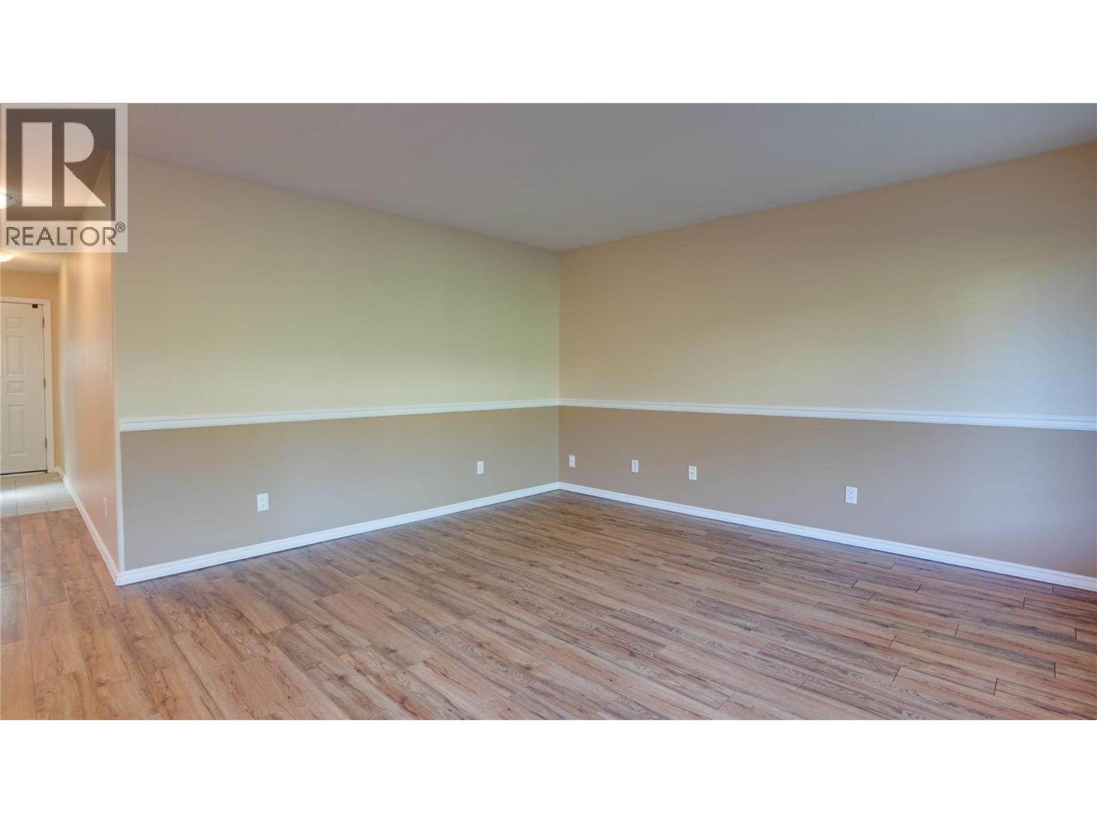 2620 Pleasant Valley Road Unit# 1, Armstrong