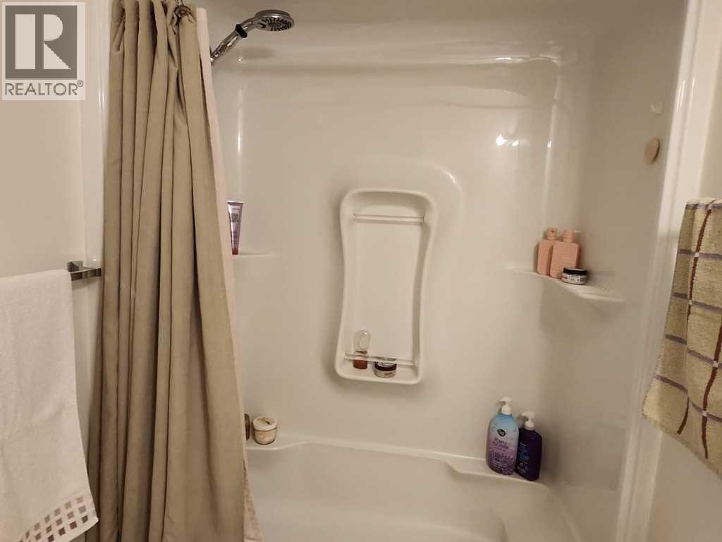 Single Family House for Sale in  Mt Mckenzie Drive SE McKenzie Lake Calgary 