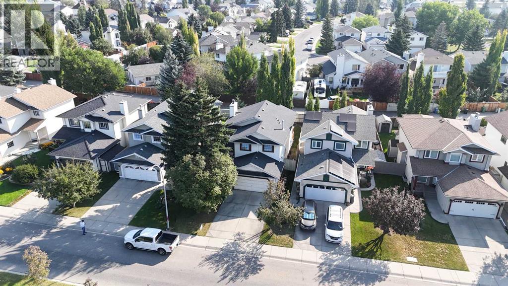 Single Family House for Sale in  Mt Mckenzie Drive SE McKenzie Lake Calgary 