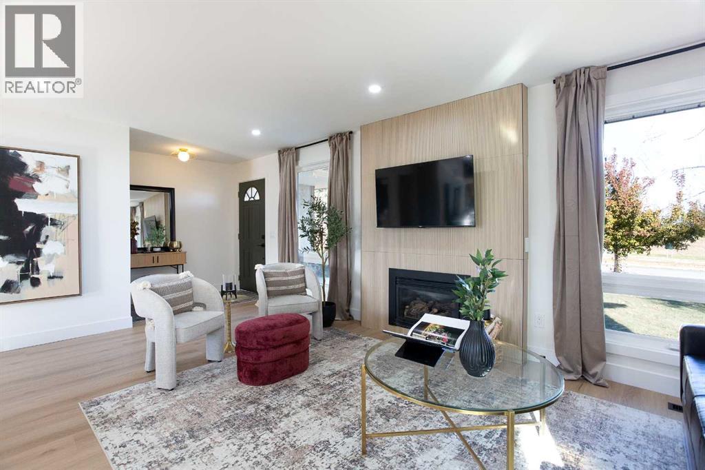 Single Family House Bungalow for Sale in  Parkwood Way SE Parkland Calgary 