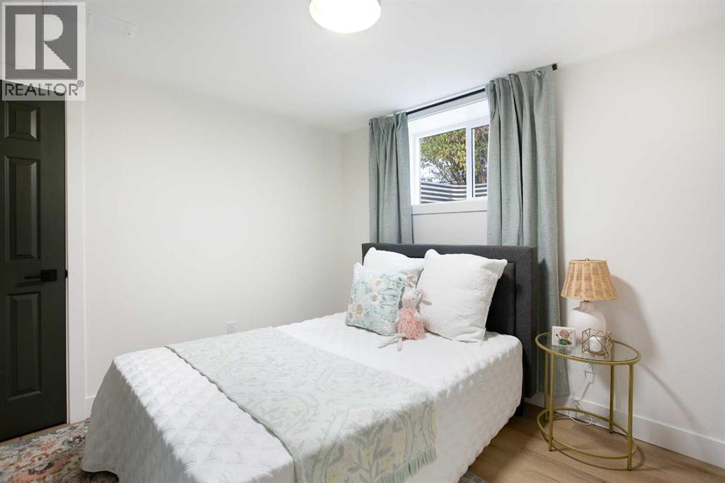 Single Family House Bungalow for Sale in  Parkwood Way SE Parkland Calgary 