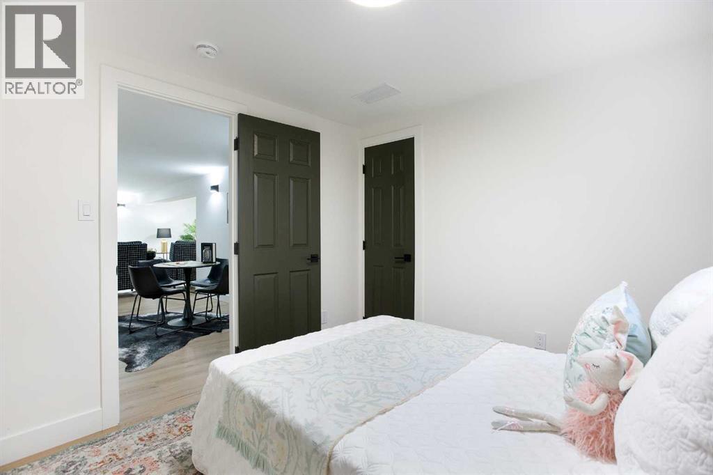 Single Family House Bungalow for Sale in  Parkwood Way SE Parkland Calgary 