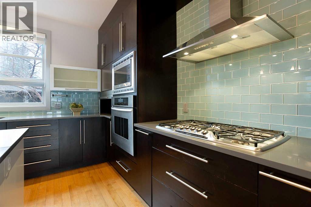 Single Family House for Sale in   Street NW Parkdale Calgary 