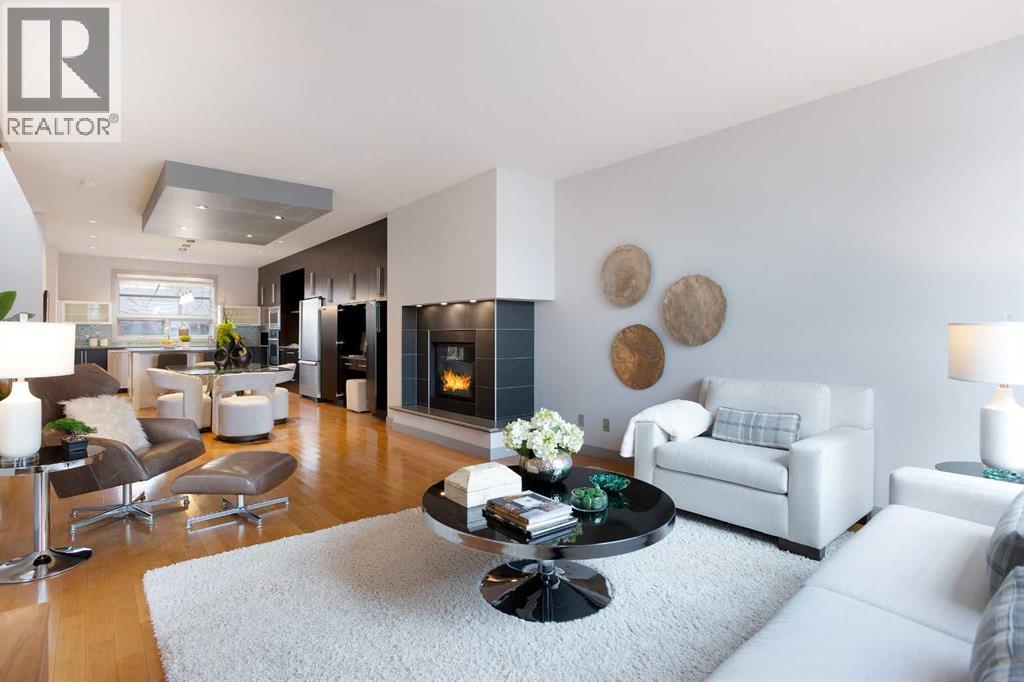 Single Family House for Sale in   Street NW Parkdale Calgary 