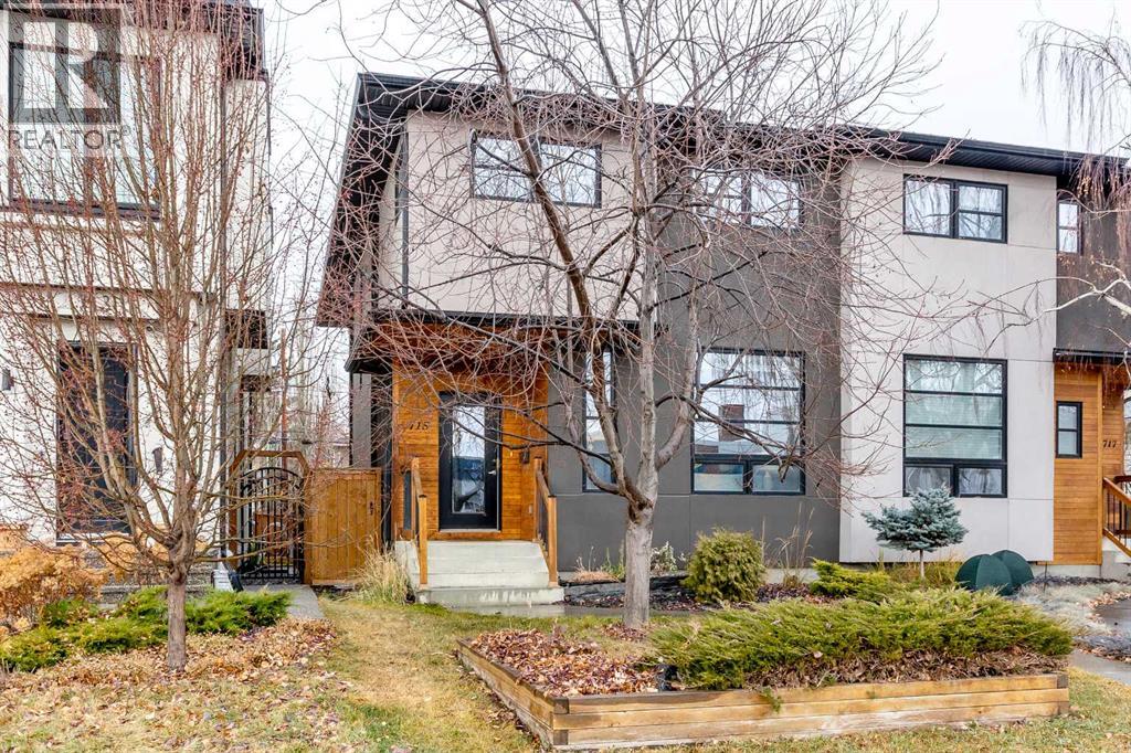 Single Family House for Sale in   Street NW Parkdale Calgary 