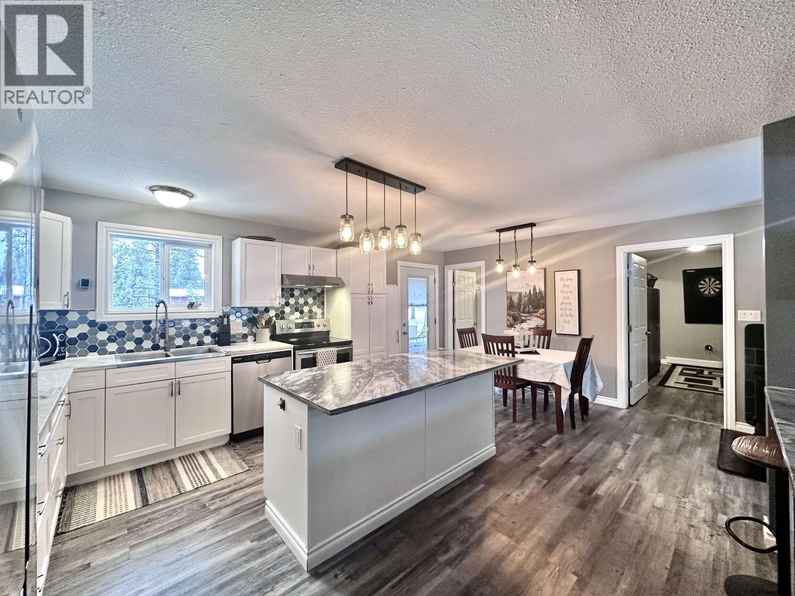 2725 TAMARACK ROAD, Valemount