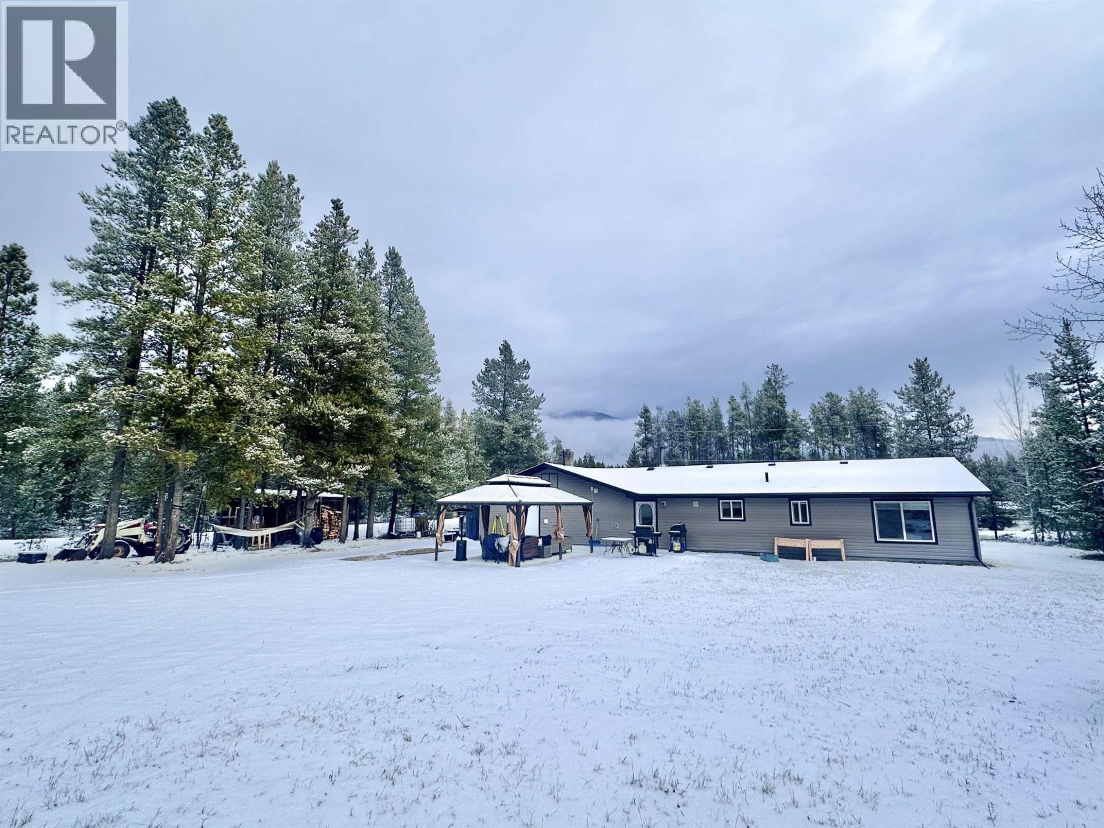 2725 TAMARACK ROAD, Valemount