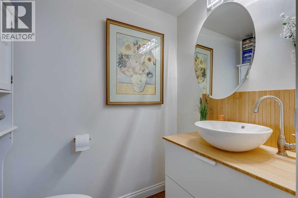 Single Family House for Sale in B  Heritage Drive SE Acadia Calgary 