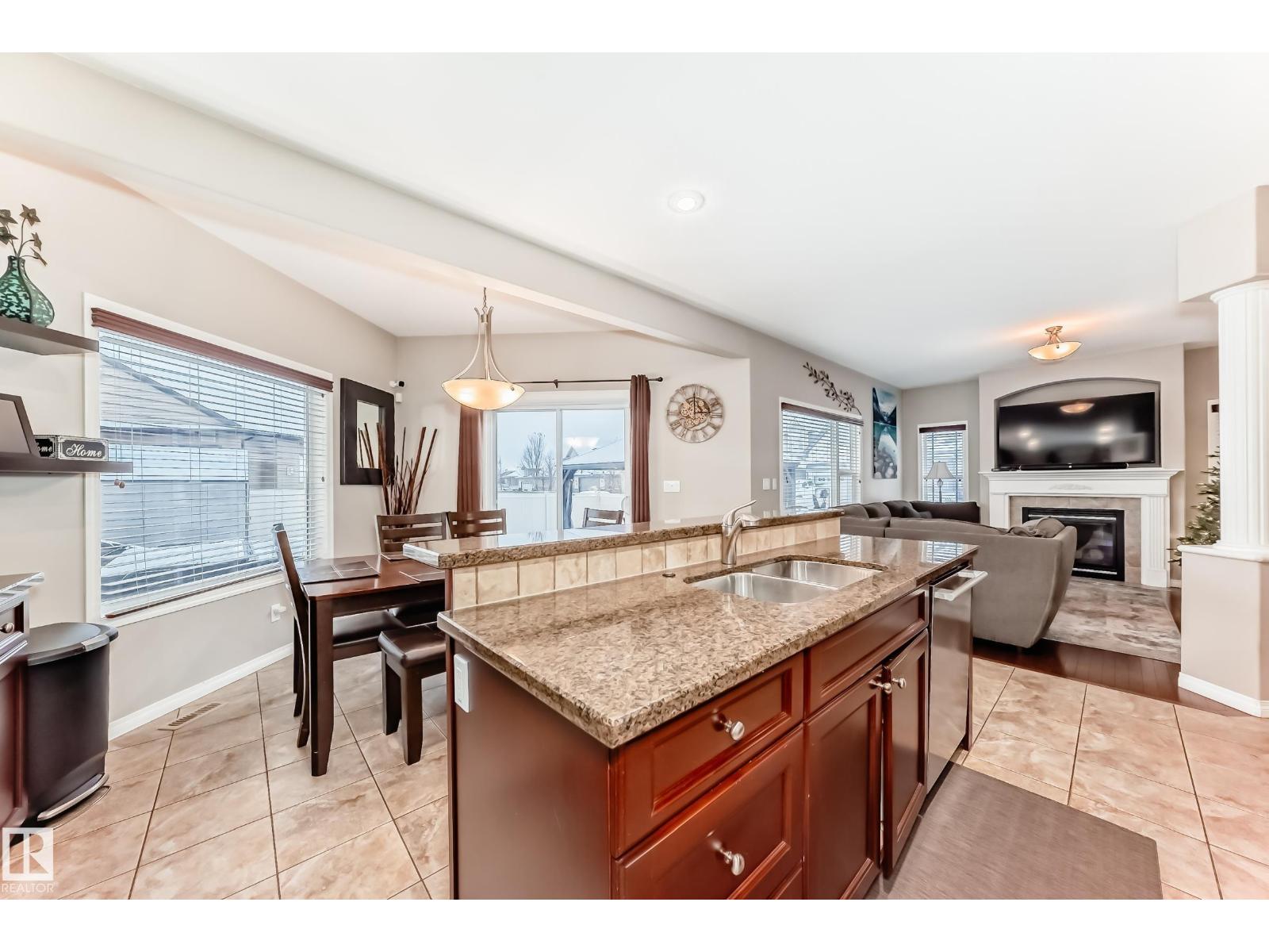 25 WOODBRIDGE LI, Fort Saskatchewan