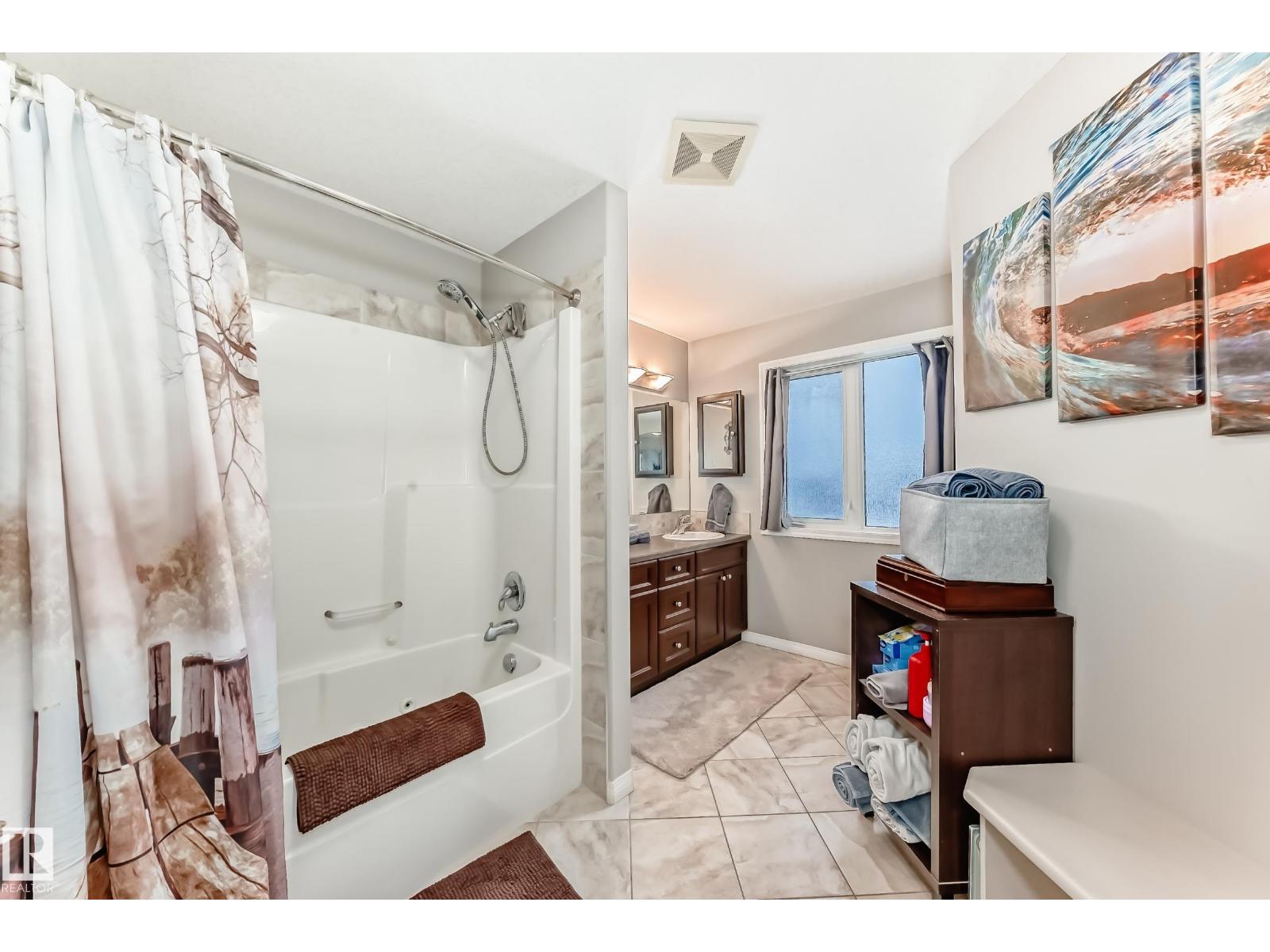 25 WOODBRIDGE LI, Fort Saskatchewan