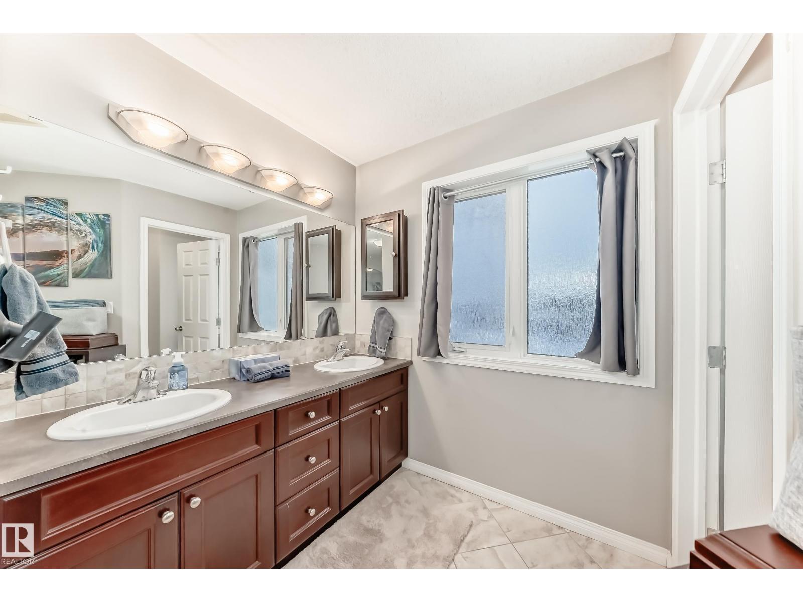 25 WOODBRIDGE LI, Fort Saskatchewan