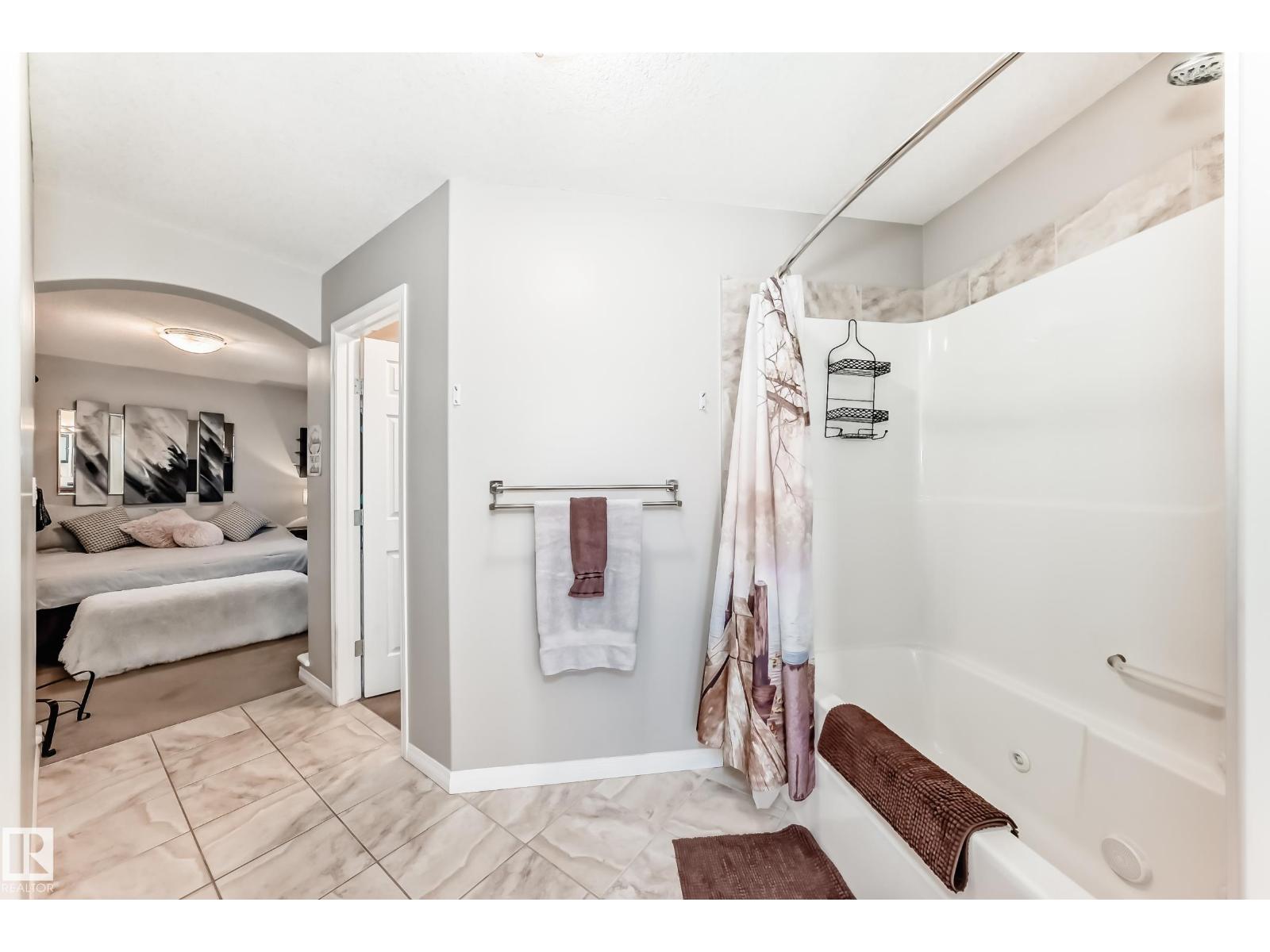 25 WOODBRIDGE LI, Fort Saskatchewan