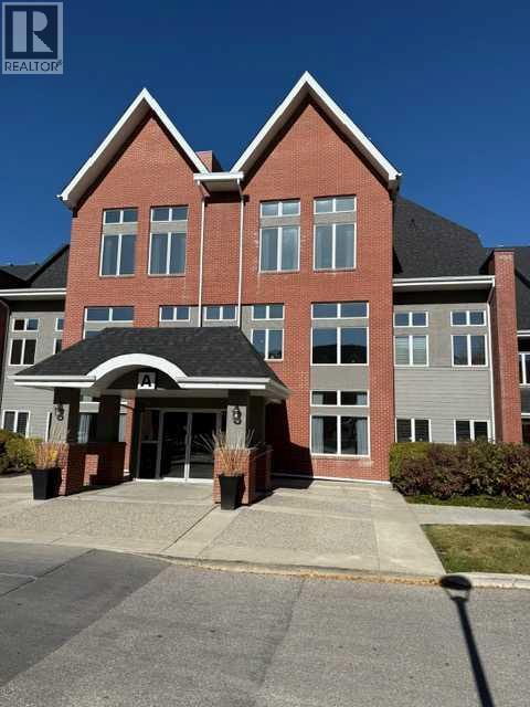 Single Family House for Sale in   Everstone Drive SW Evergreen Calgary 