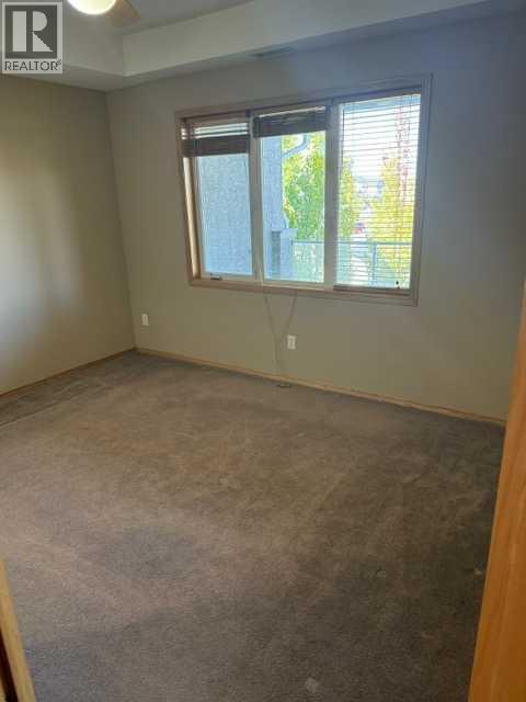 Single Family House for Sale in   Everstone Drive SW Evergreen Calgary 